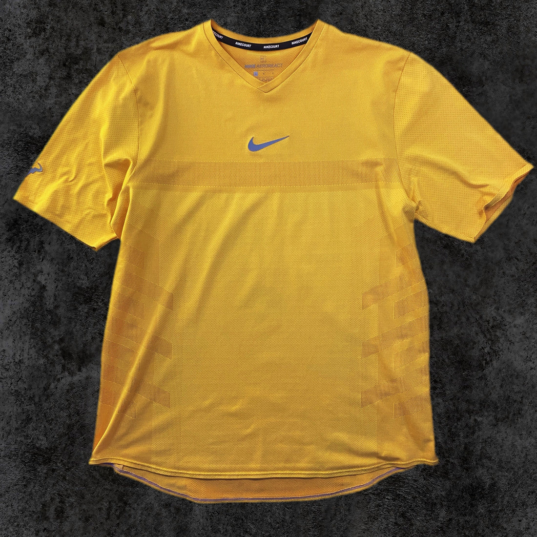 Camiseta Tenis NikeCourt Rafa Nadal AeroReact Amarilla