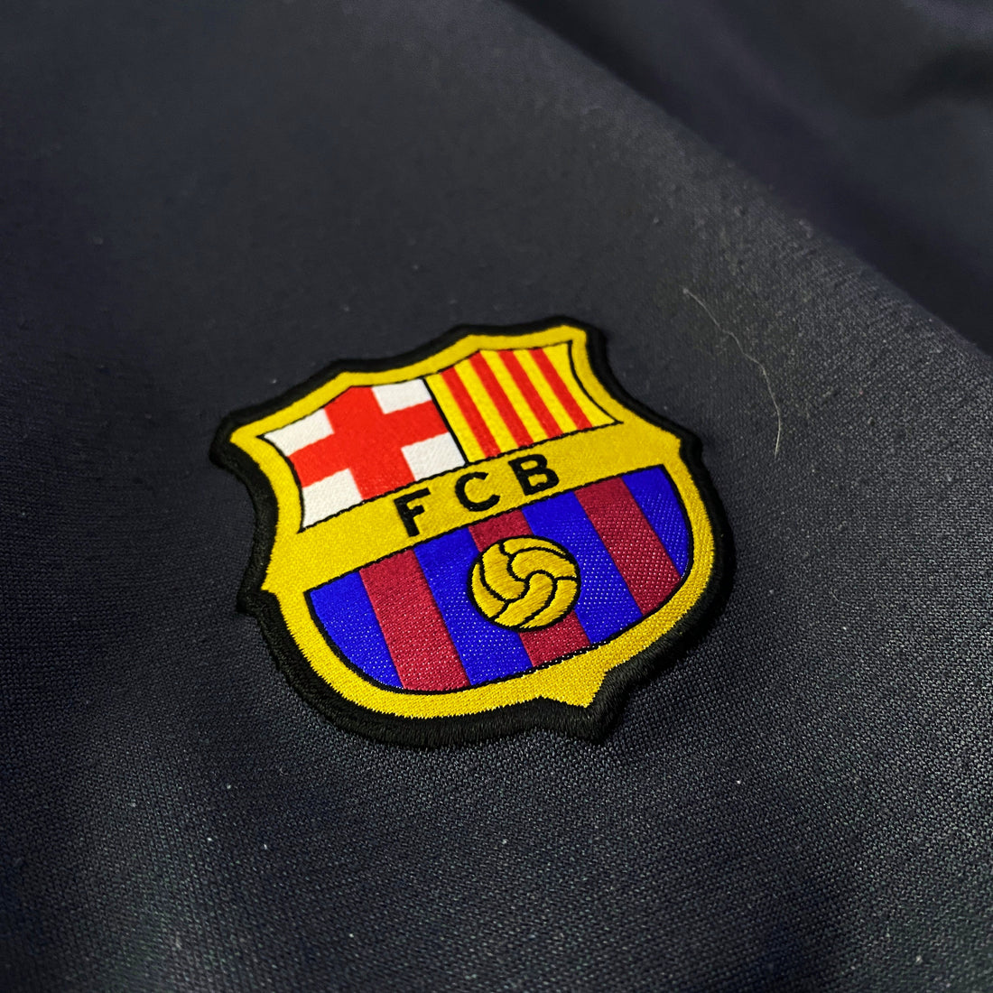 Pantalón Nike FC Barcelona Dri-FIT Escudo Azul Marino