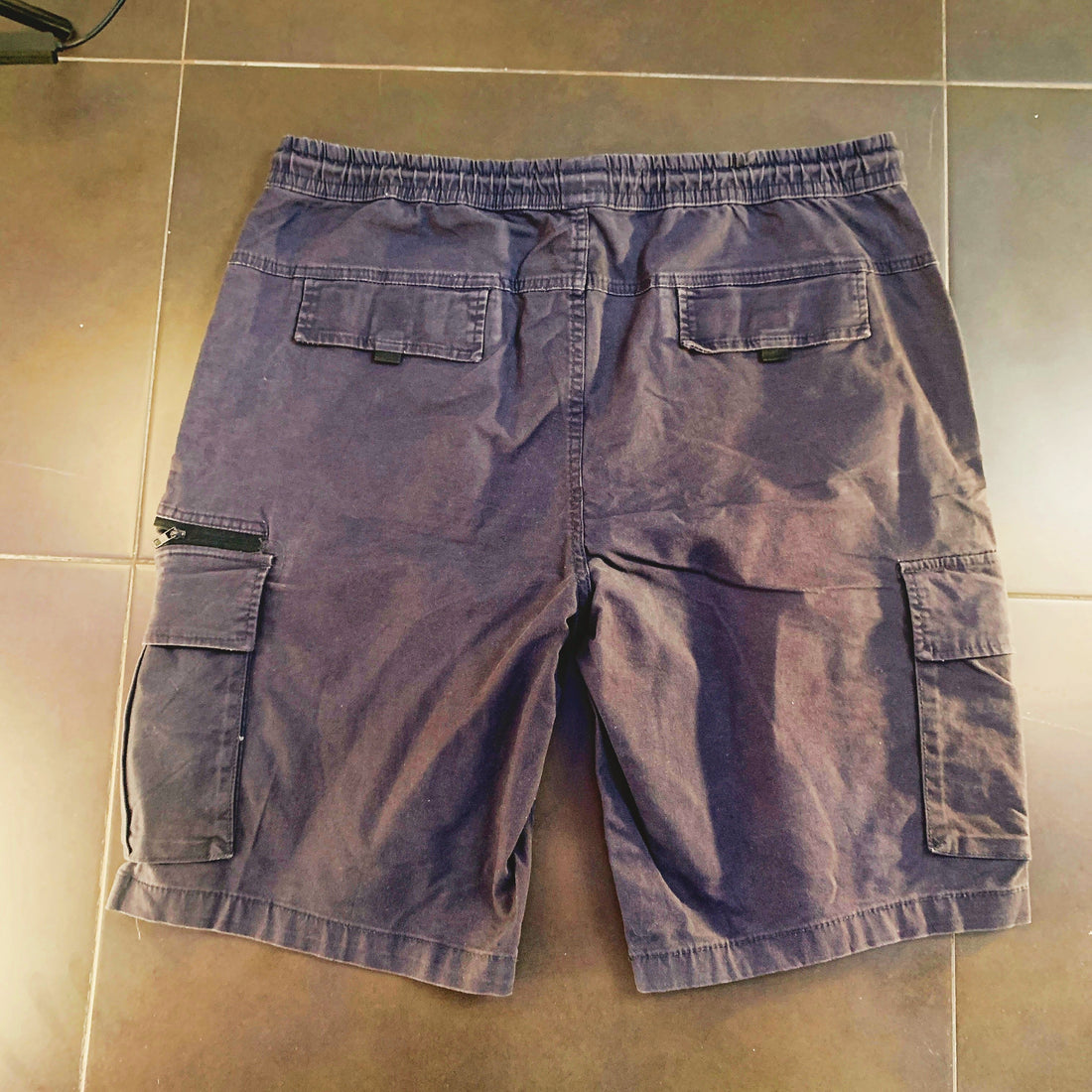 Pantalón Corto Cargo Gris 2XL