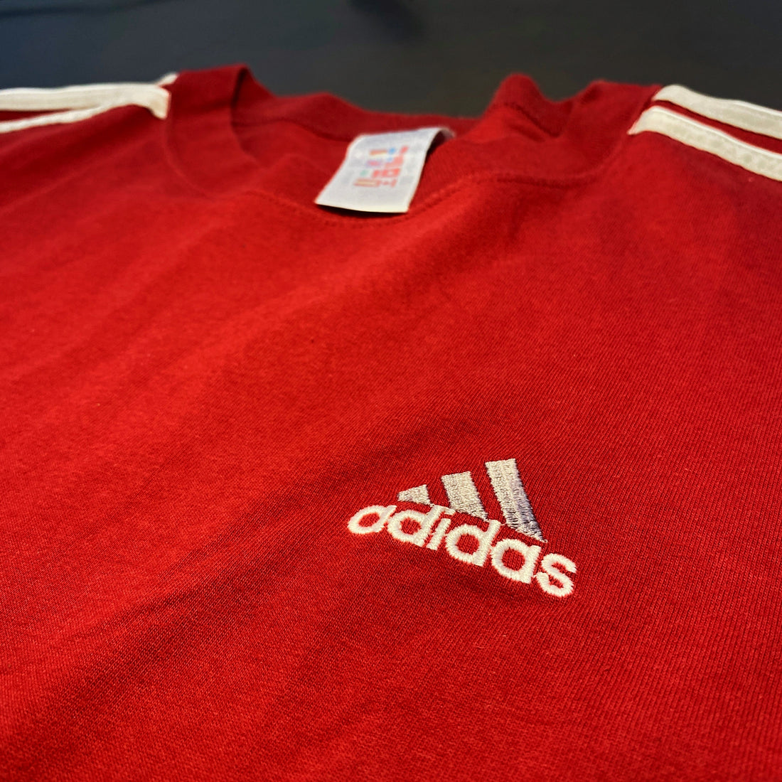 Camiseta Adidas Originals "Athletic 03" Graphic