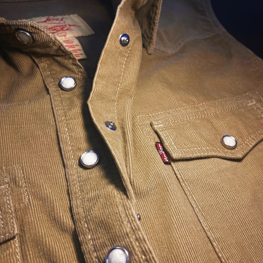 Camisa Levi's Vintage Sin Mangas Pana Verde Caqui