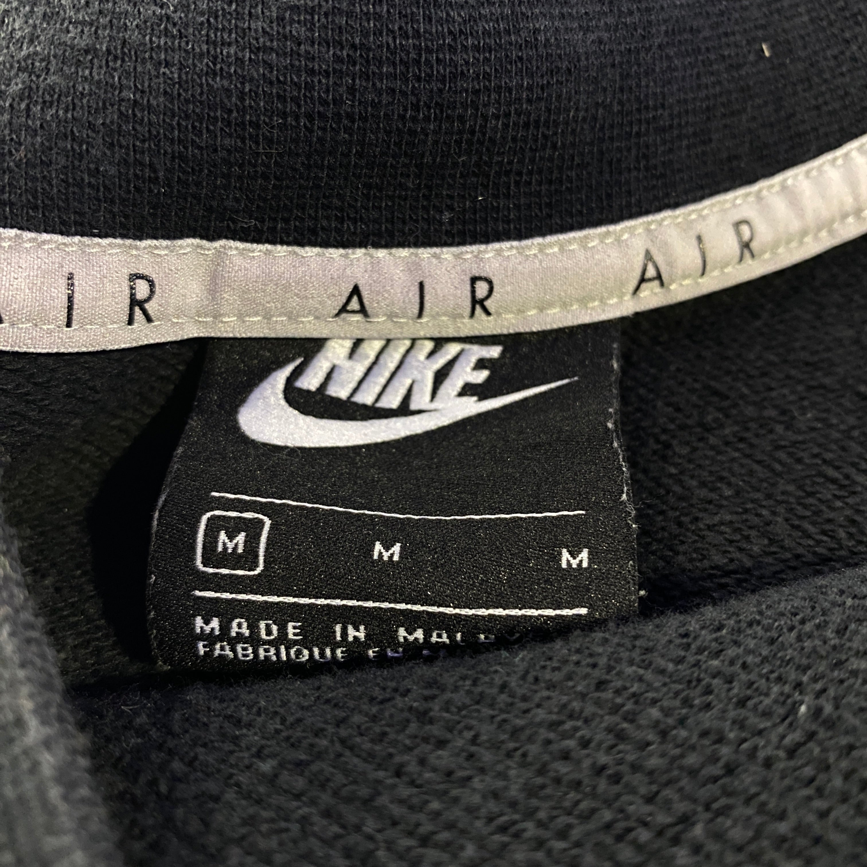 Sudadera Nike Air Cuello Ancho Negra - detalle