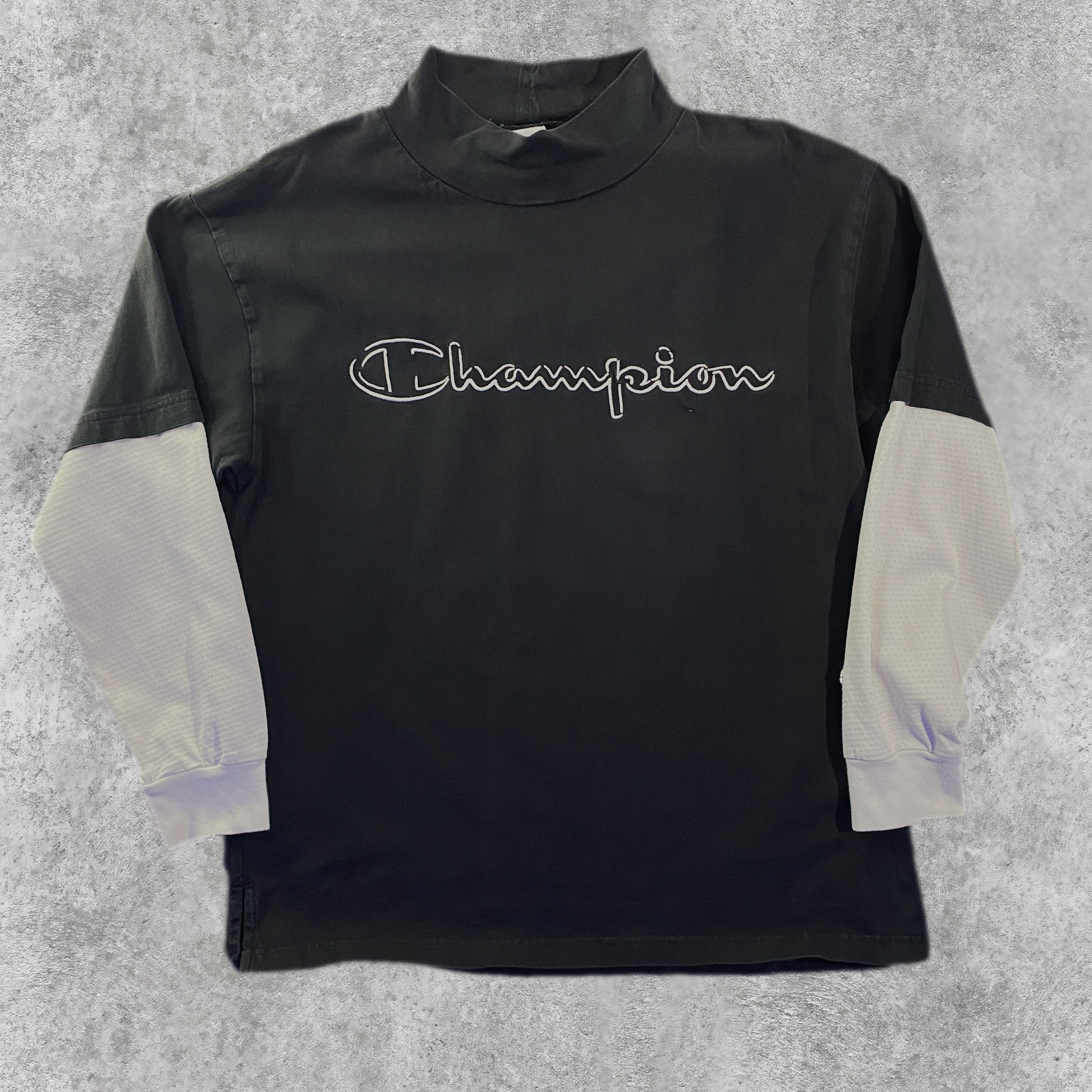 Camiseta Champion Manga Larga Cuello Alto Negra