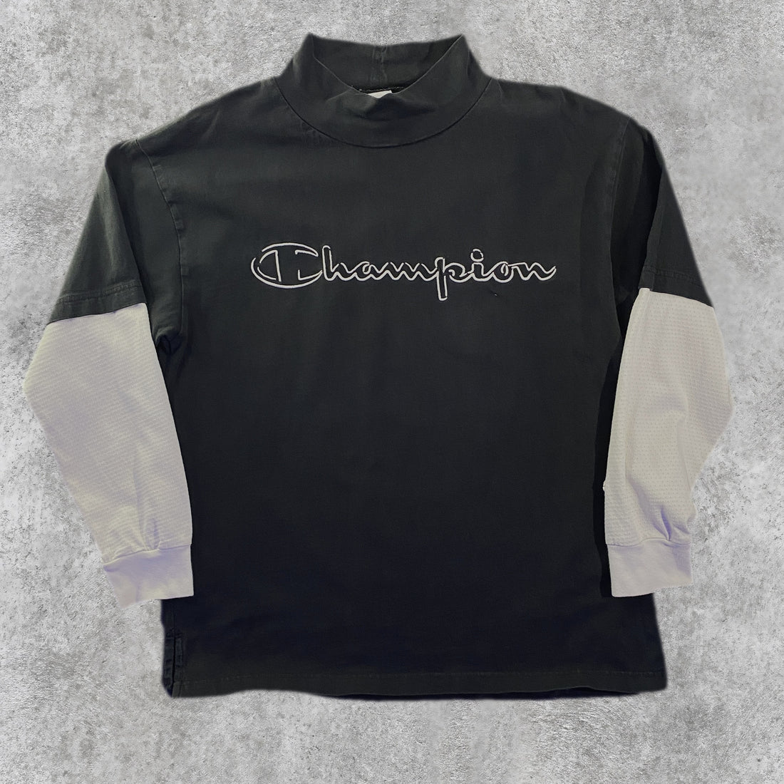 Camiseta Champion Manga Larga Cuello Alto Negra