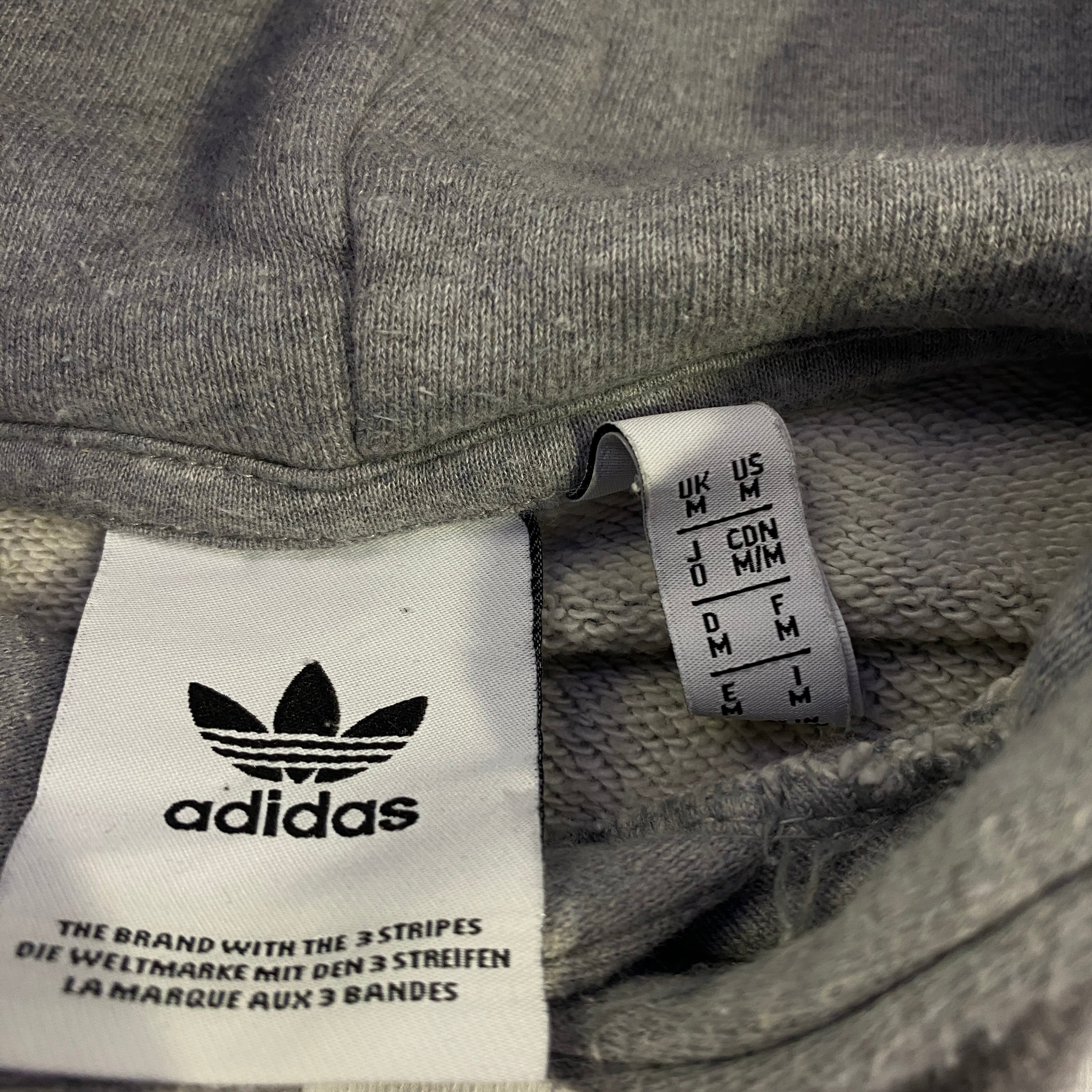 Etiqueta adidas Originals talla M