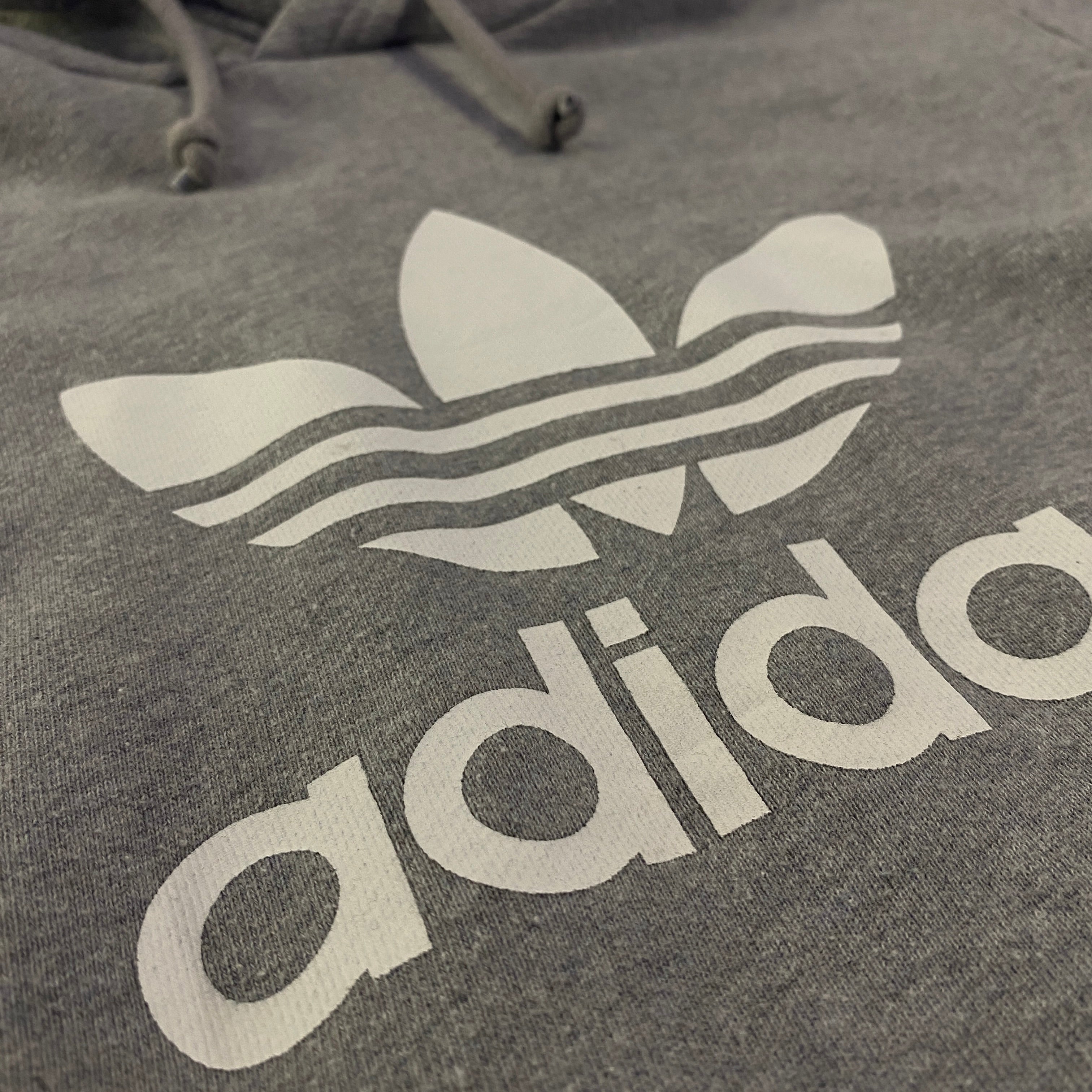 Logo Trefoil adidas