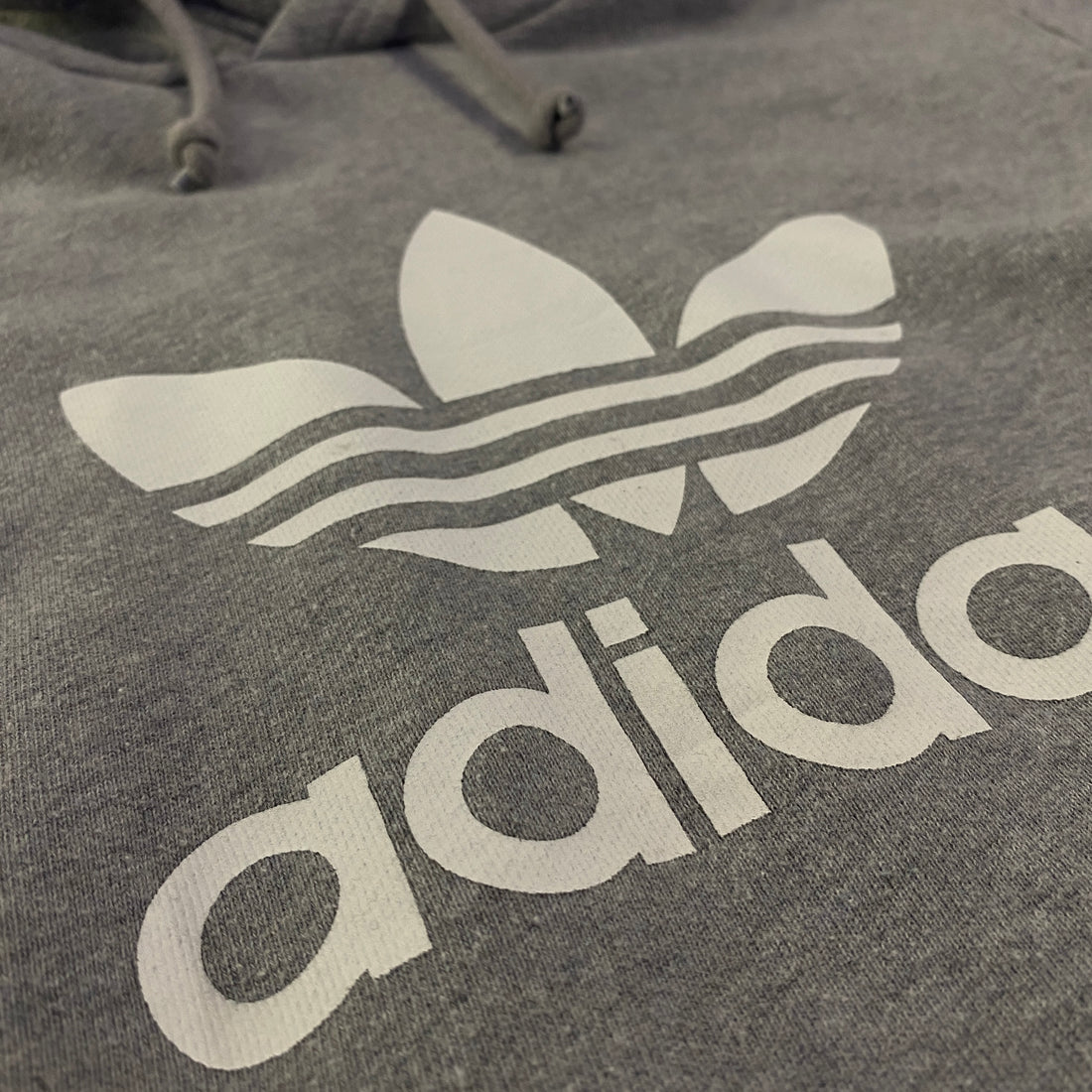 Logo Trefoil adidas