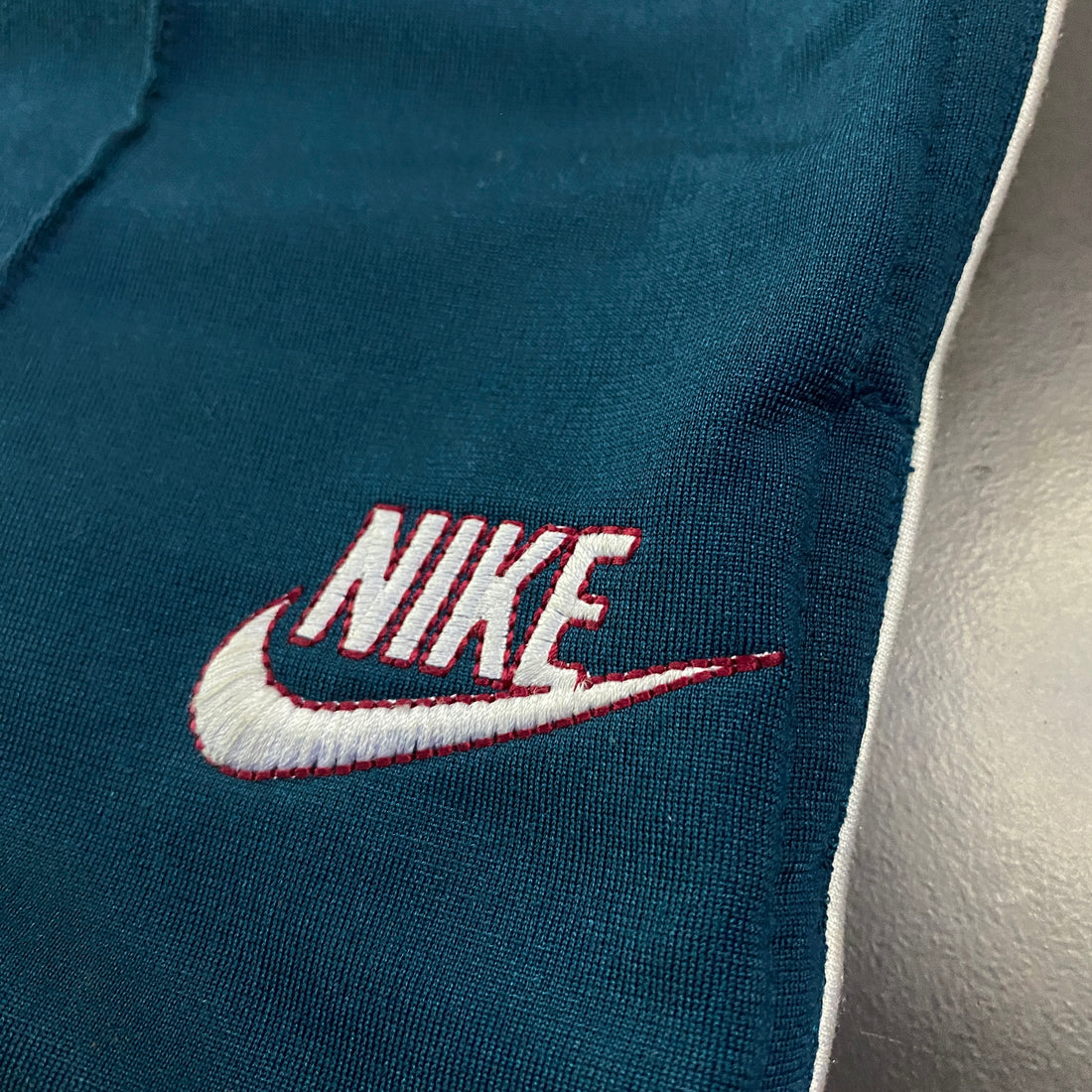 Pantalón Chándal Nike Vivo Blanco Azul Petróleo