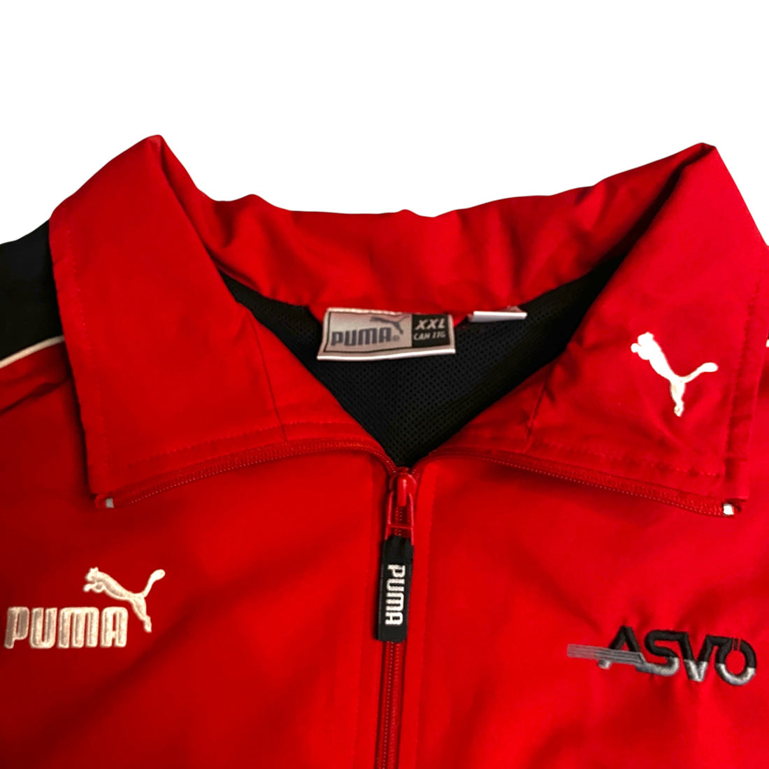 CHAQUETA PUMA ROJA CON DETALLES NEGROS "ASVO"
