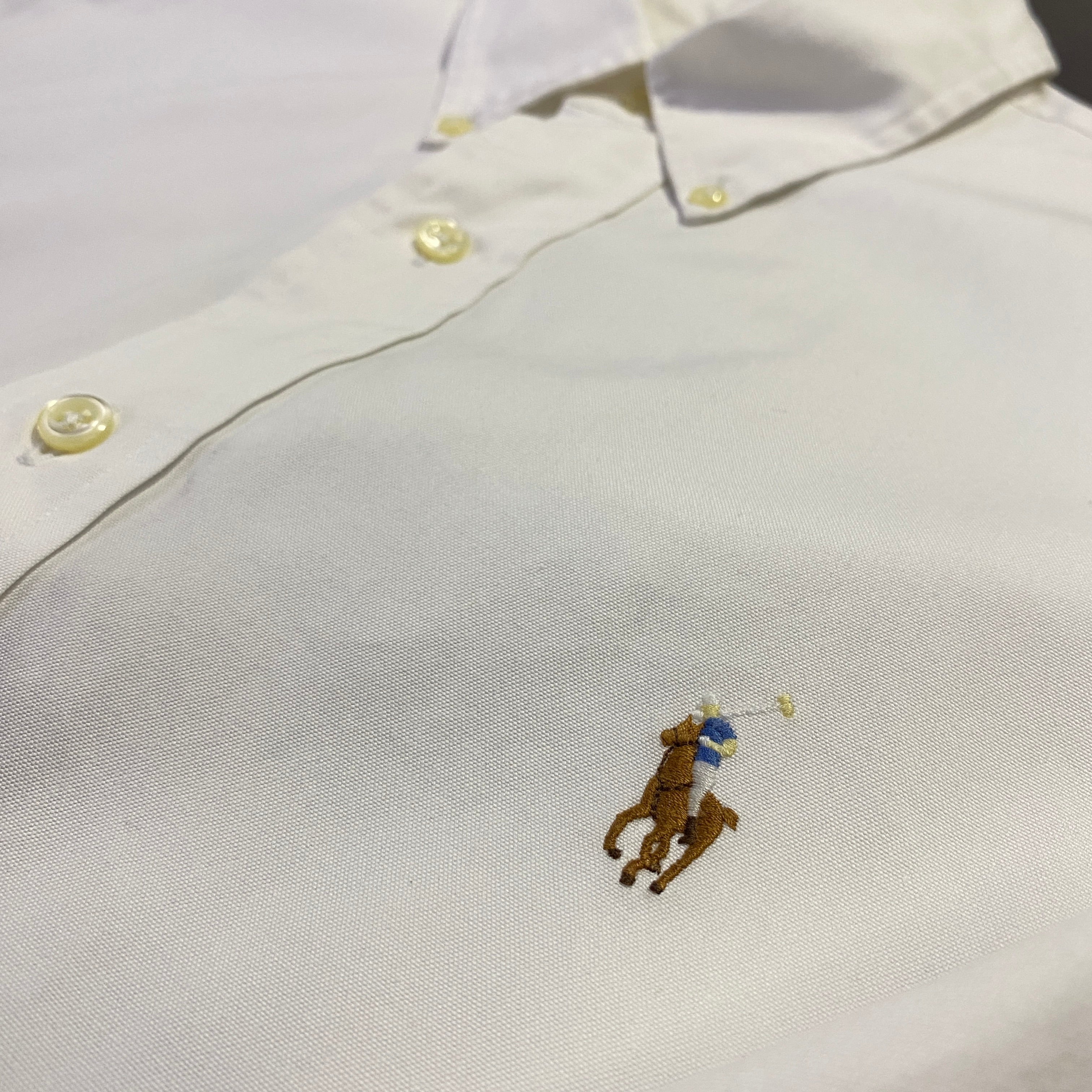 Camisa Ralph Lauren blanca Oxford - detalle poni