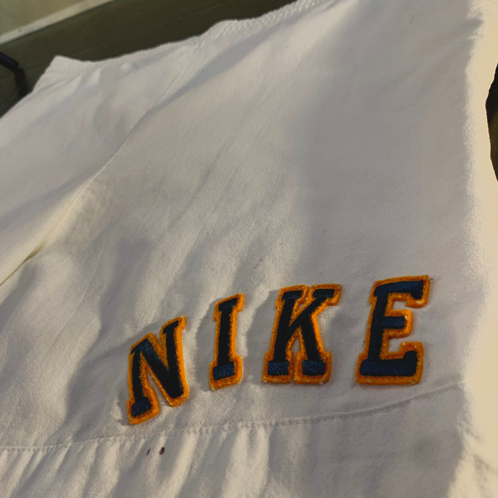 Pantalón Corto Nike Vintage Blanco "NIKE" Bordado