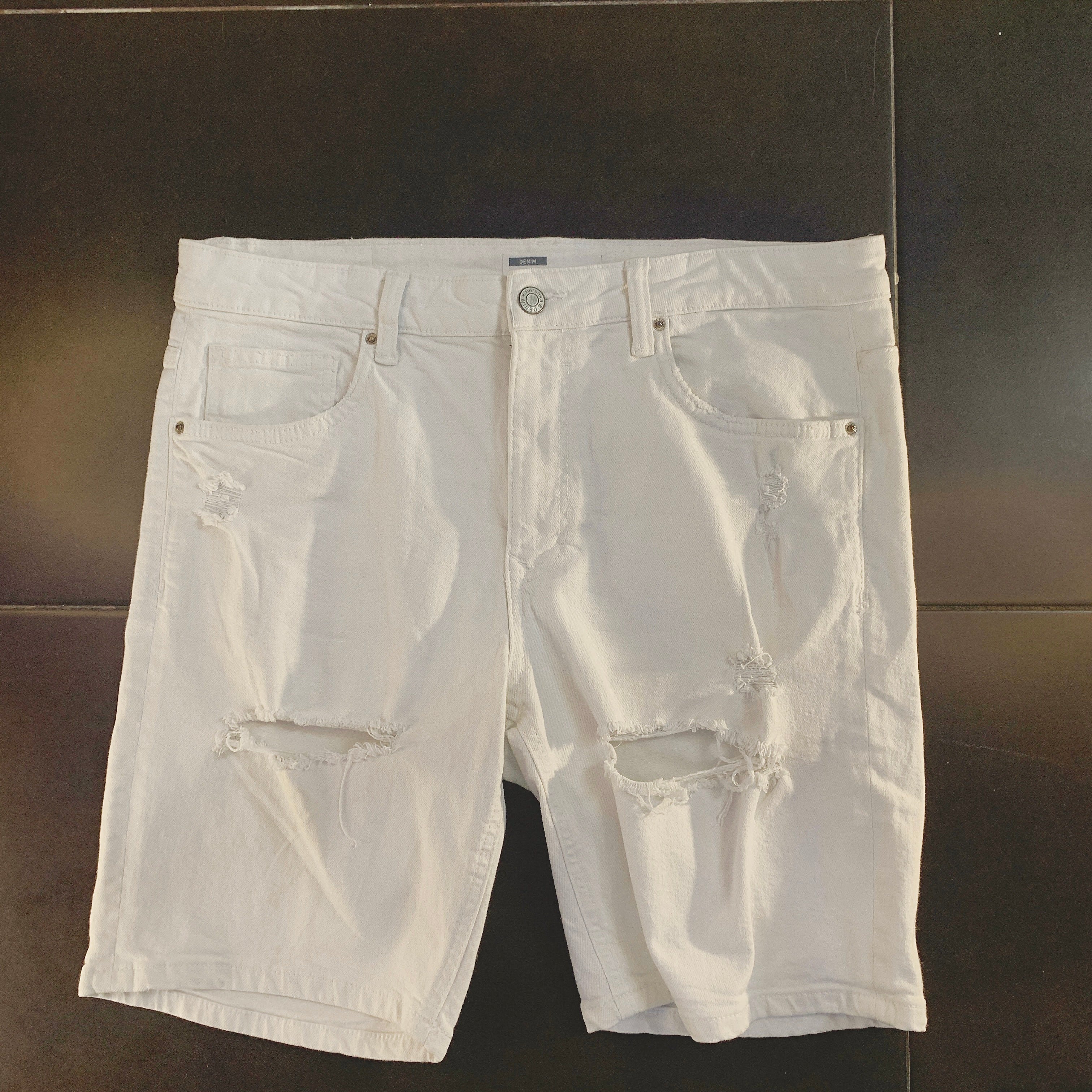 Pantalón Corto Bershka Vaquero Blanco Roto