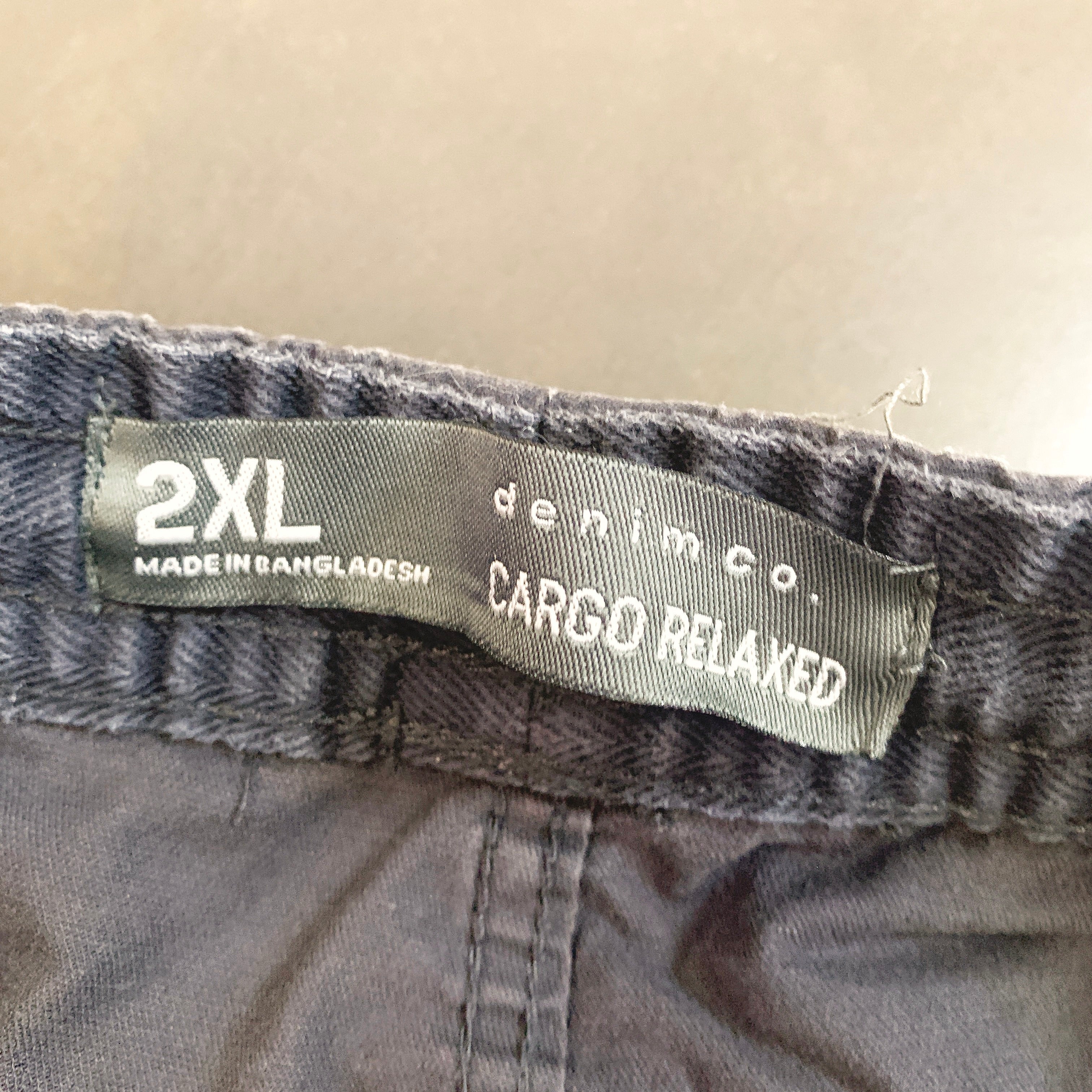 Pantalón Corto Cargo Gris 2XL