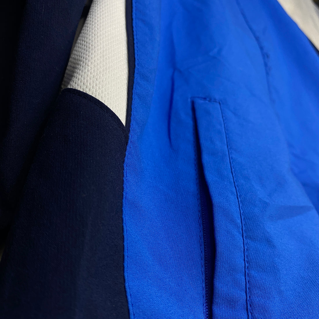 CHAQUETA NIKE TRACK AZUL ROYAL