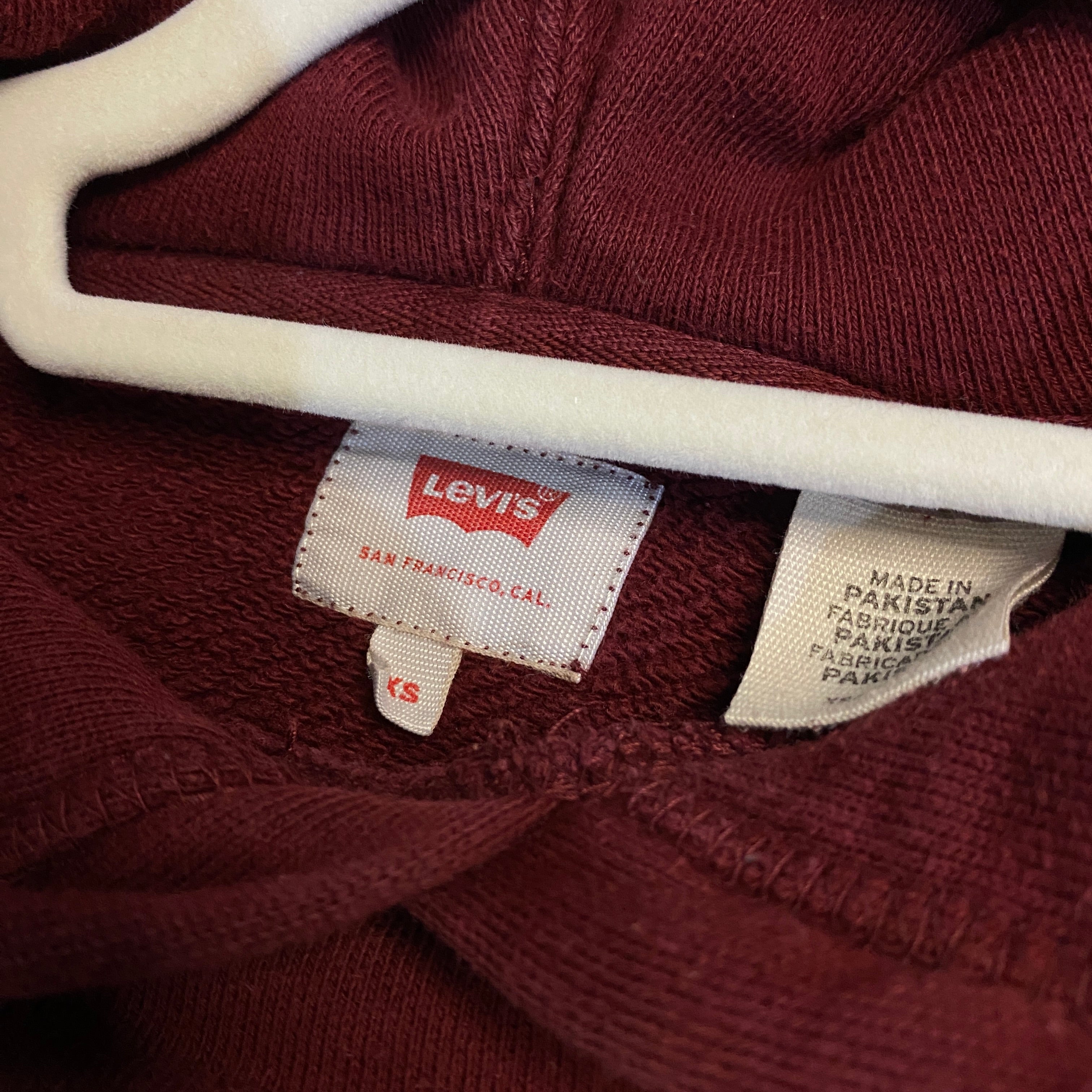 SUDADERA LEVI'S CON CAPUCHA BURDEOS VINTAGE