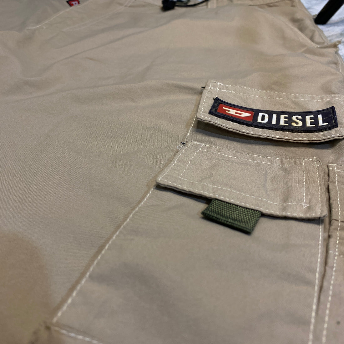 PANTALÓN CORTO DIESEL BEIGE (CARGO STYLE)