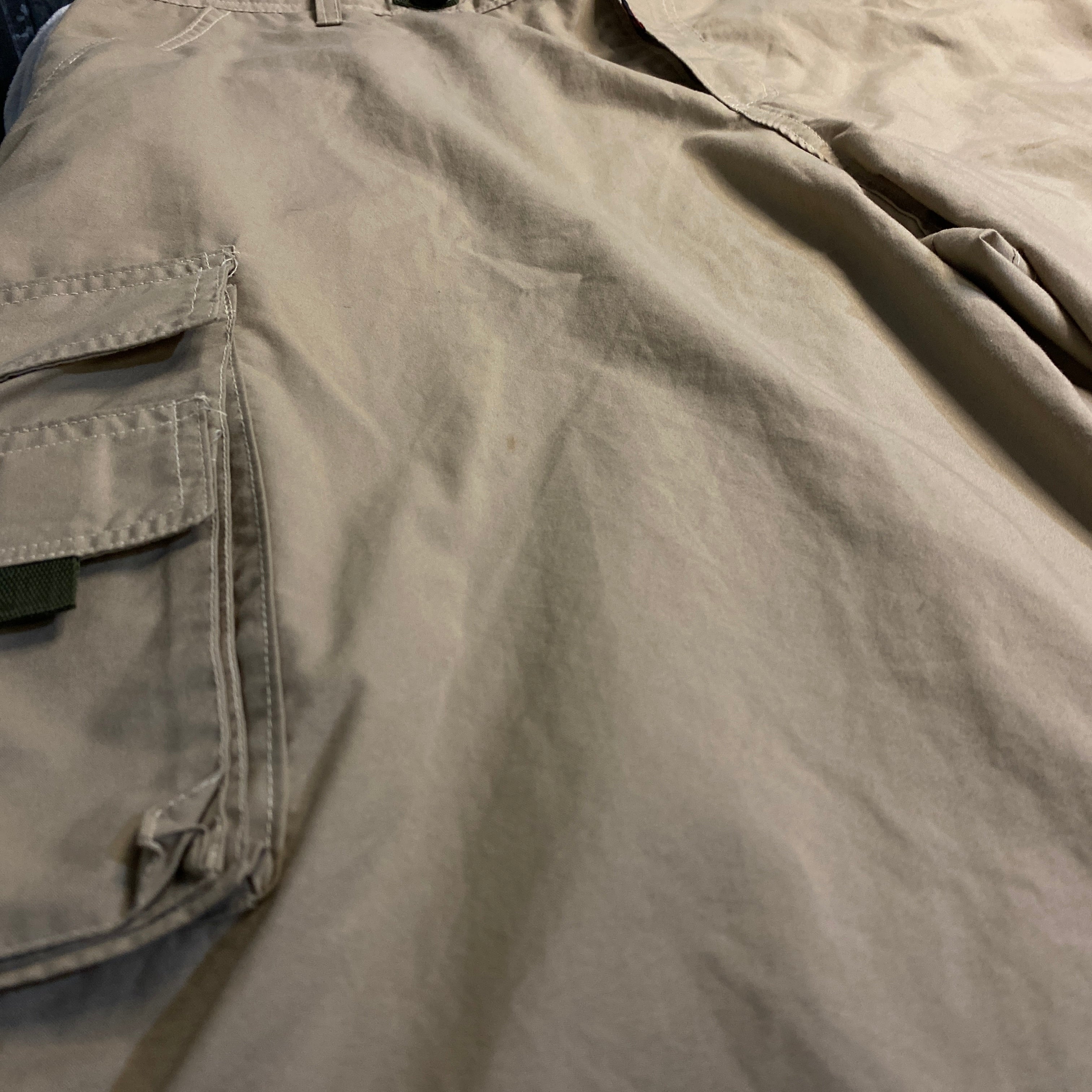 PANTALÓN CORTO DIESEL BEIGE (CARGO STYLE)