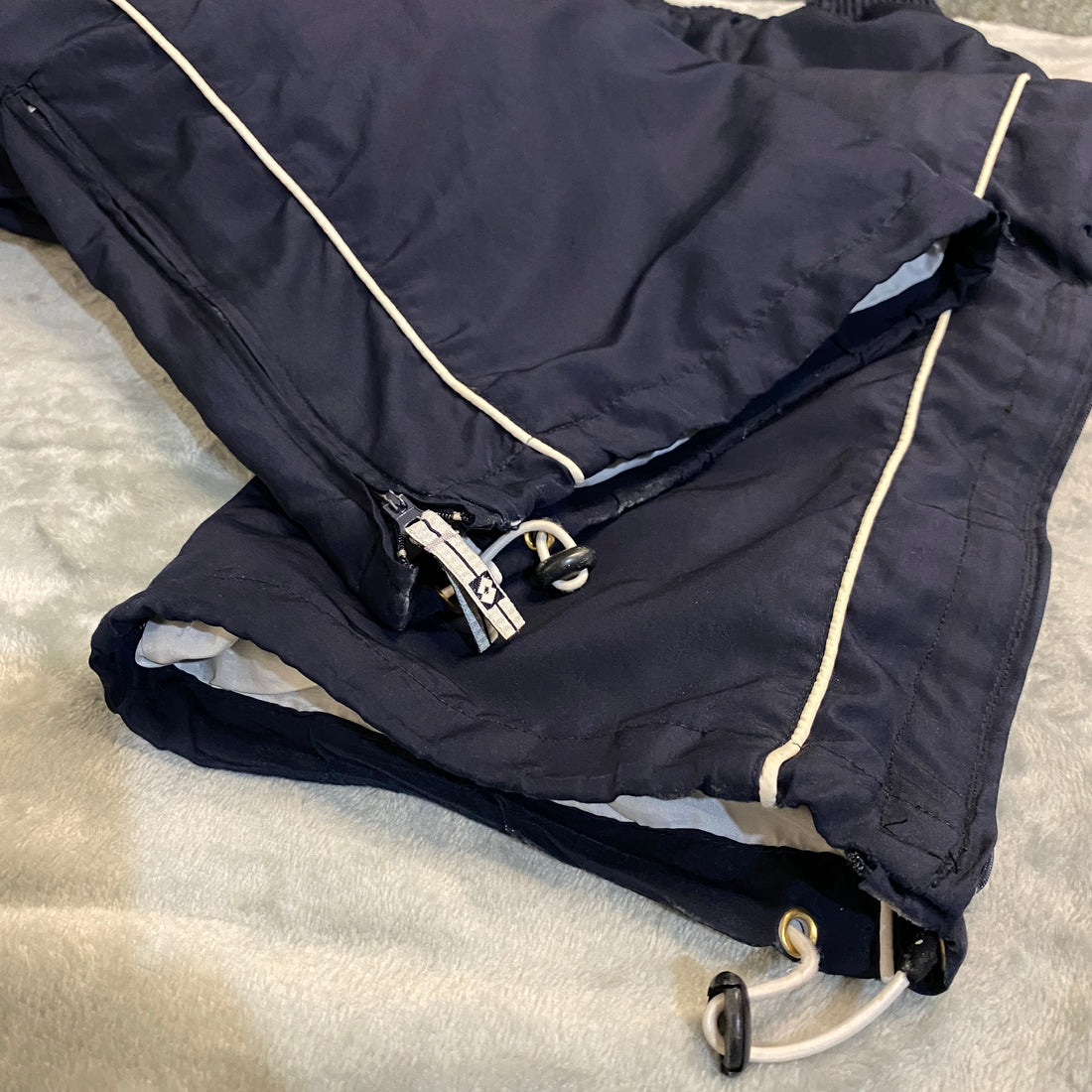 PANTALÓN LARGO LOTTO AZUL MARINO OSCURO