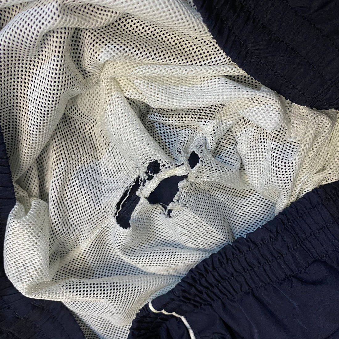 PANTALÓN LARGO LOTTO AZUL MARINO OSCURO