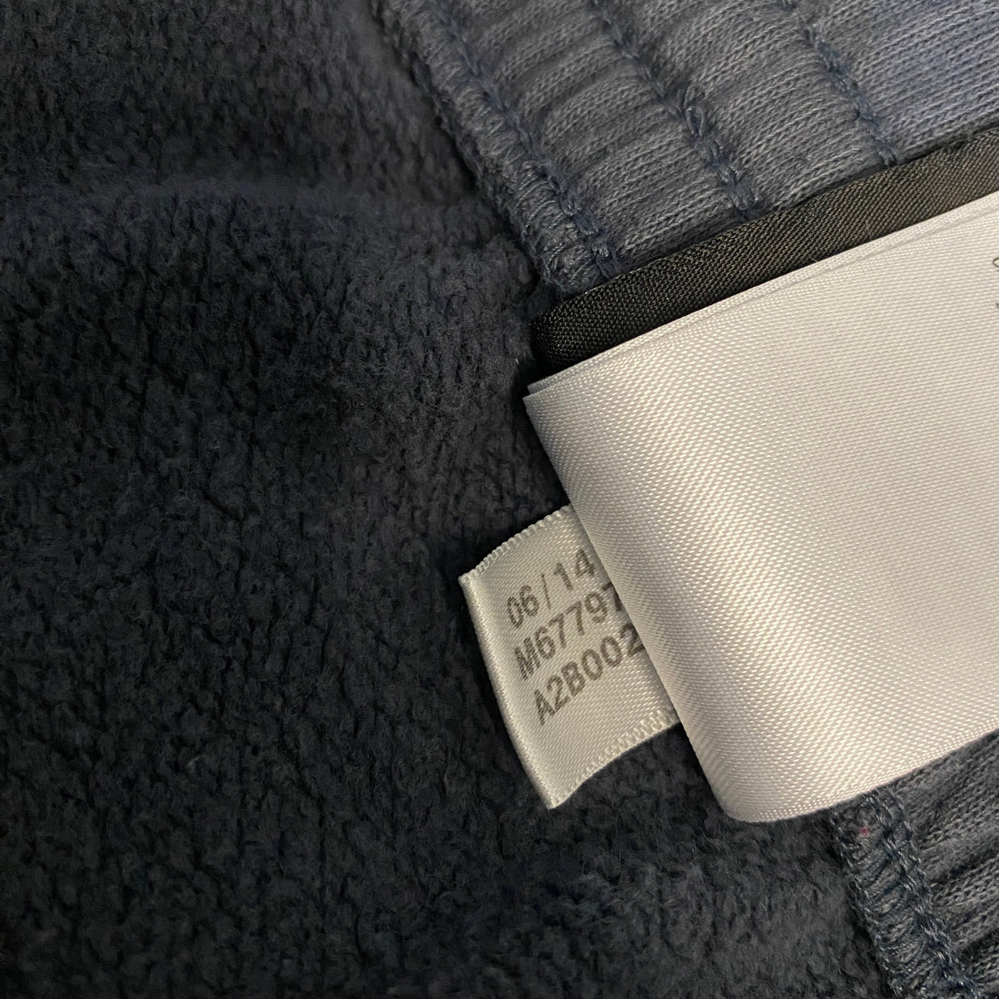 CHÁNDAL LARGO ADIDAS GRIS OSCURO CON VERDE NEÓN