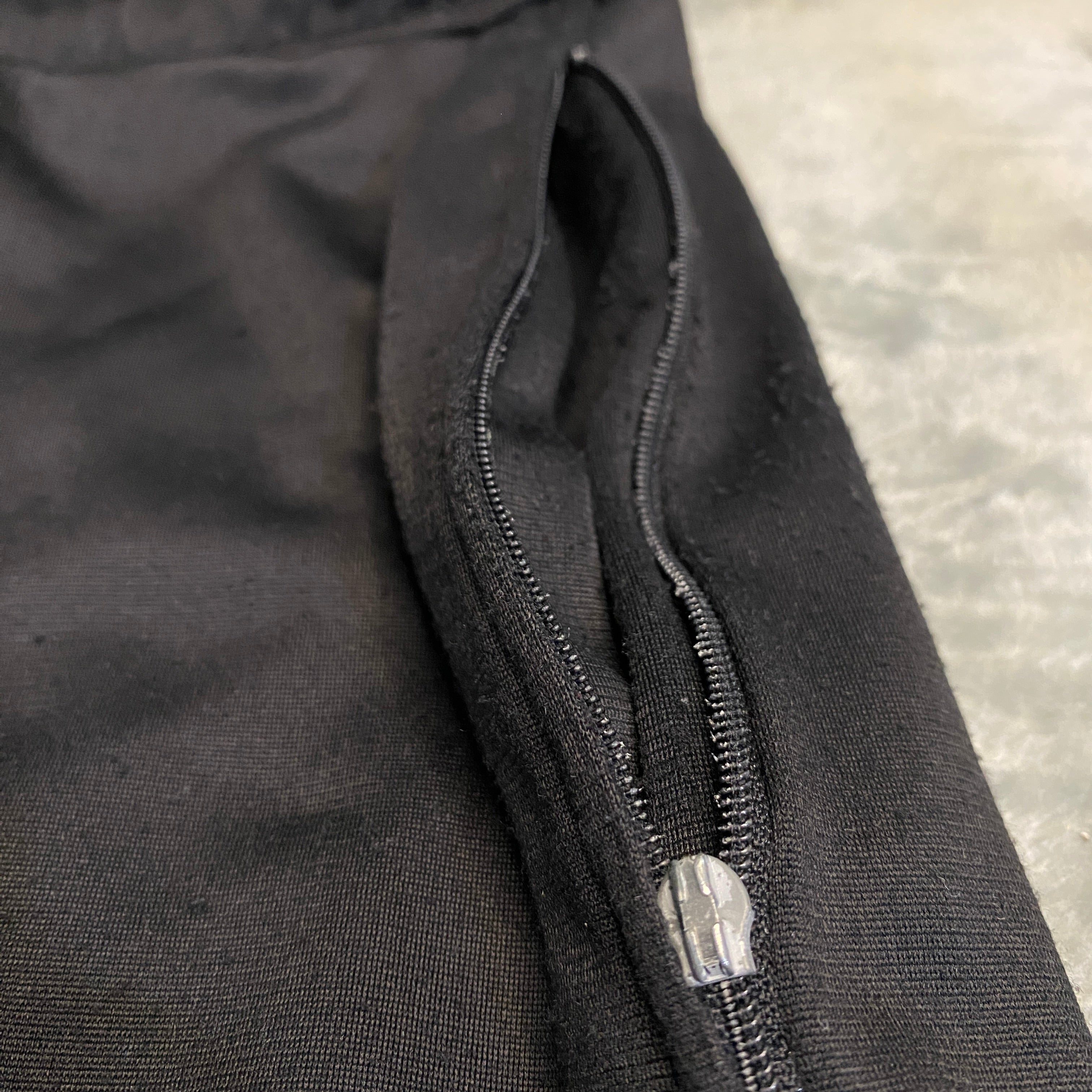 CHÁNDAL LARGO PUMA NEGRO