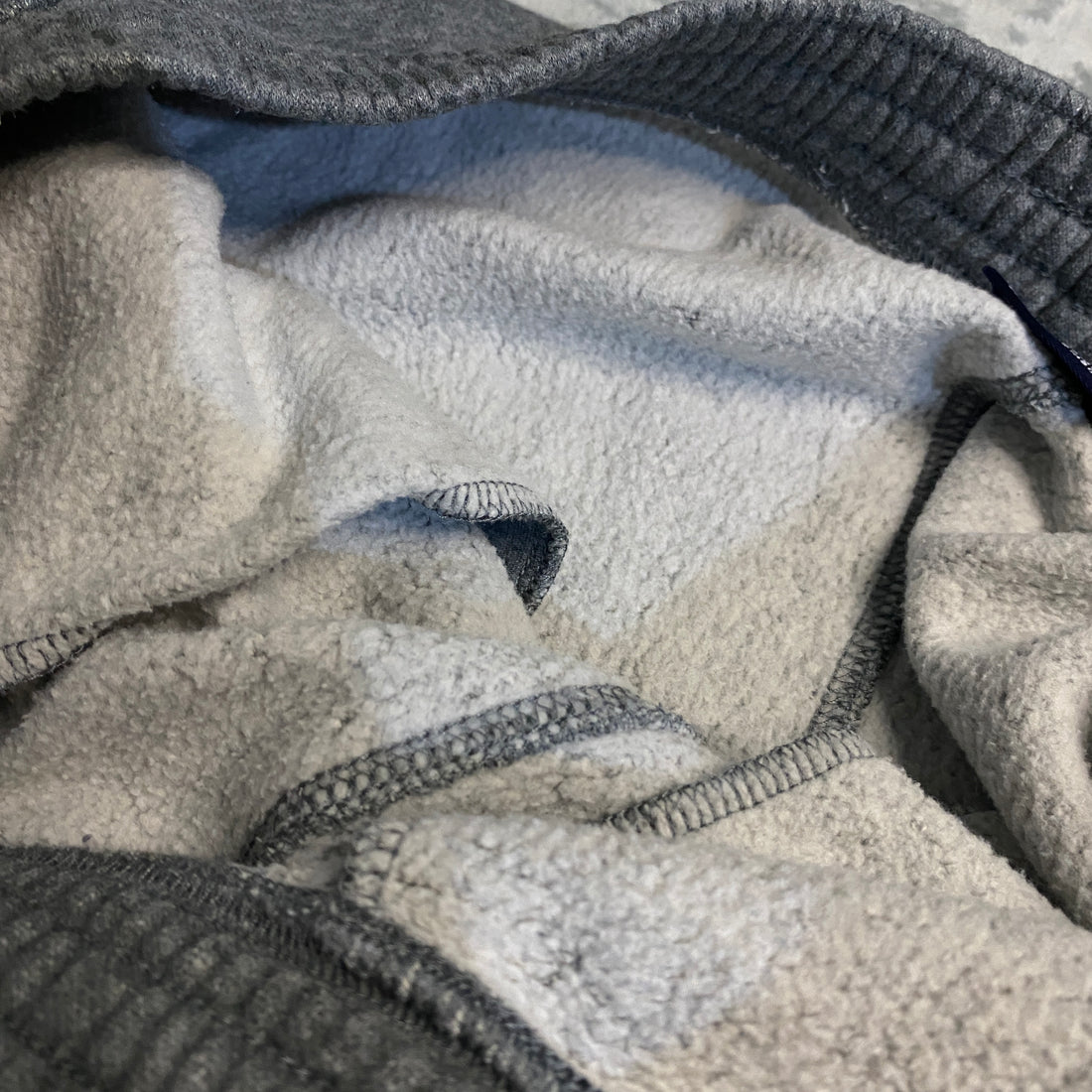 CHÁNDAL LARGO CHAMPION GRIS