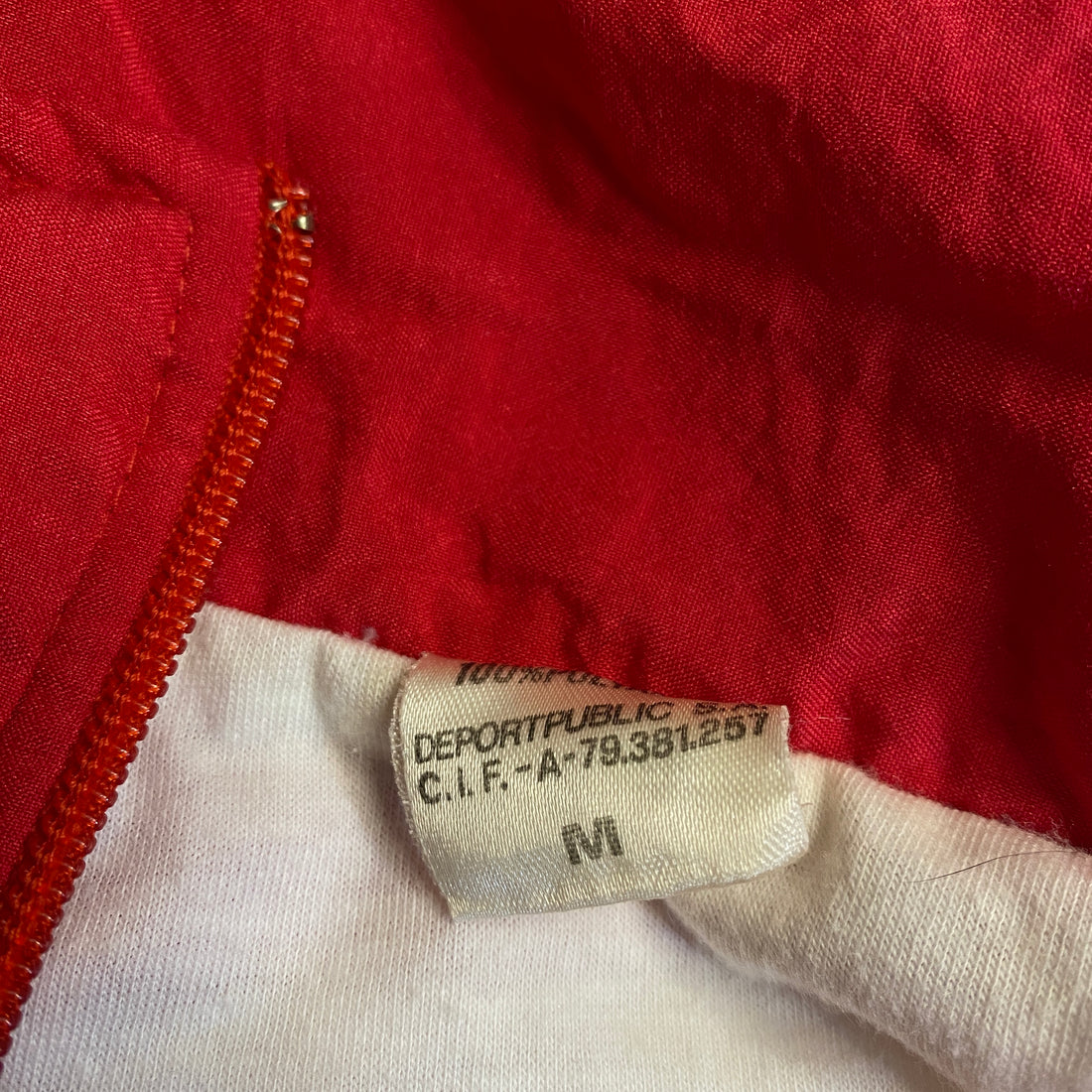 SUDADERA DEPORTIVA WINSTON ROJO CON BLANCO