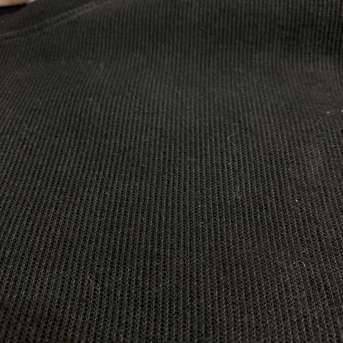 SUDADERA HARD ROCK NEGRO CON RAYAS