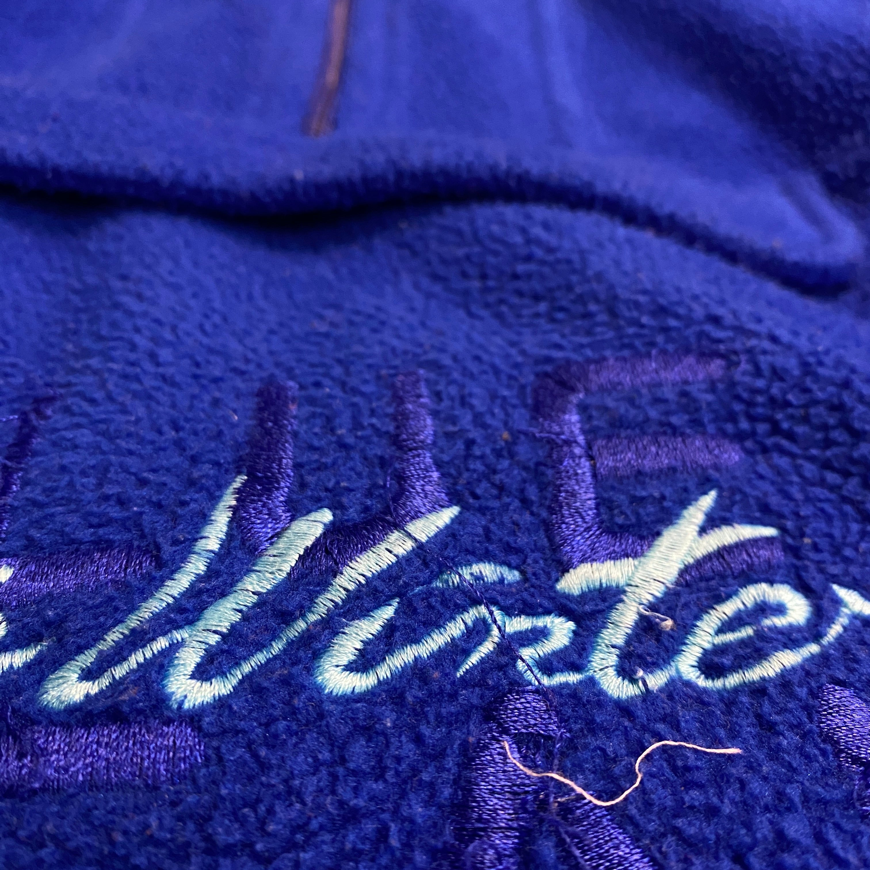 SUDADERA PILE AZUL FUERTE CLARO