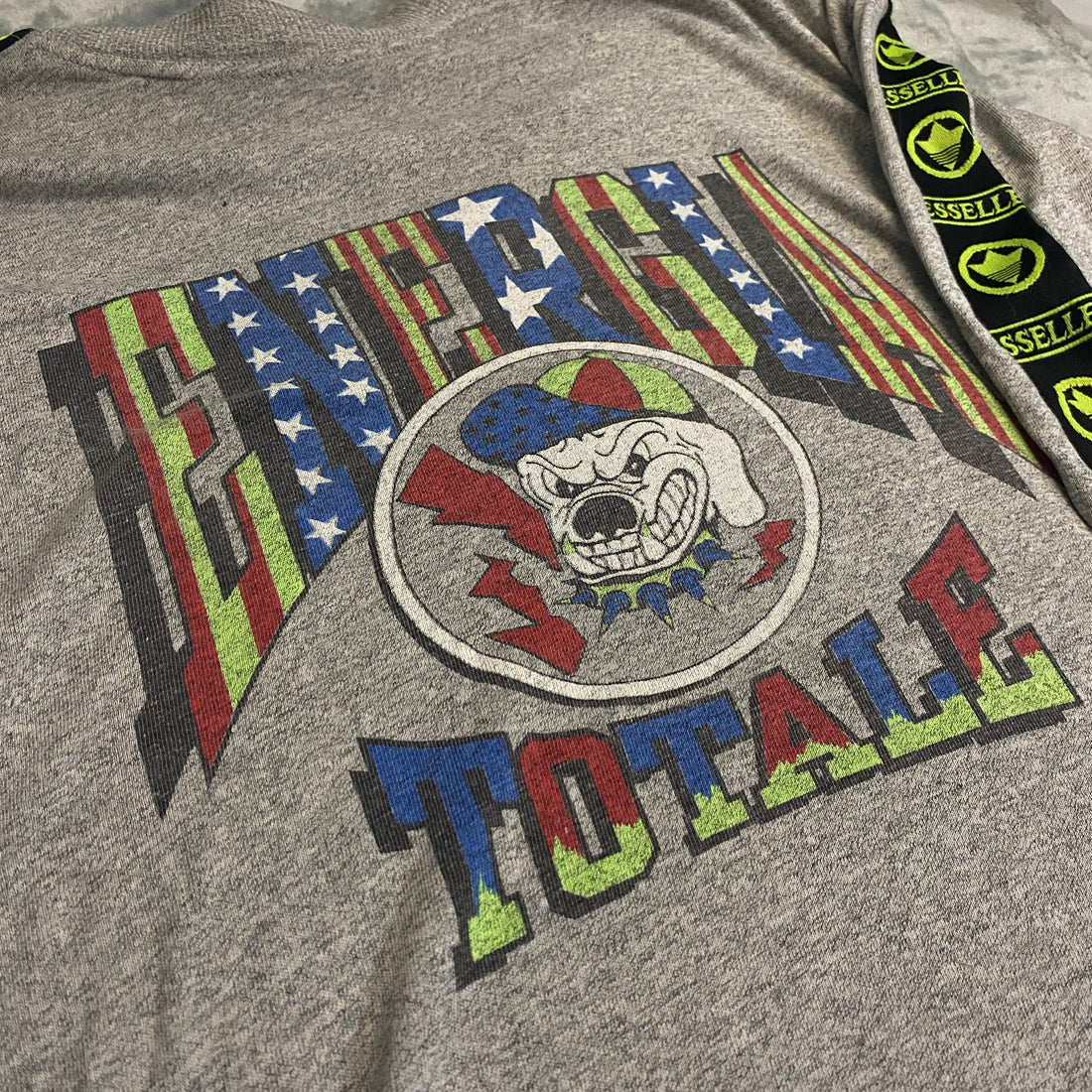 CAMISETA ESSELLE "ENERGIA TOTALE" BULLDOG 90s