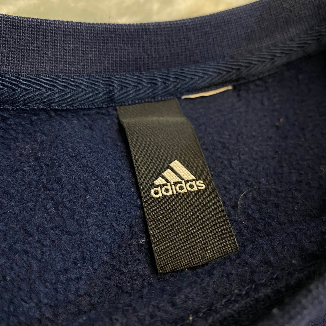 SUDADERA ADIDAS AZUL OSCURO M