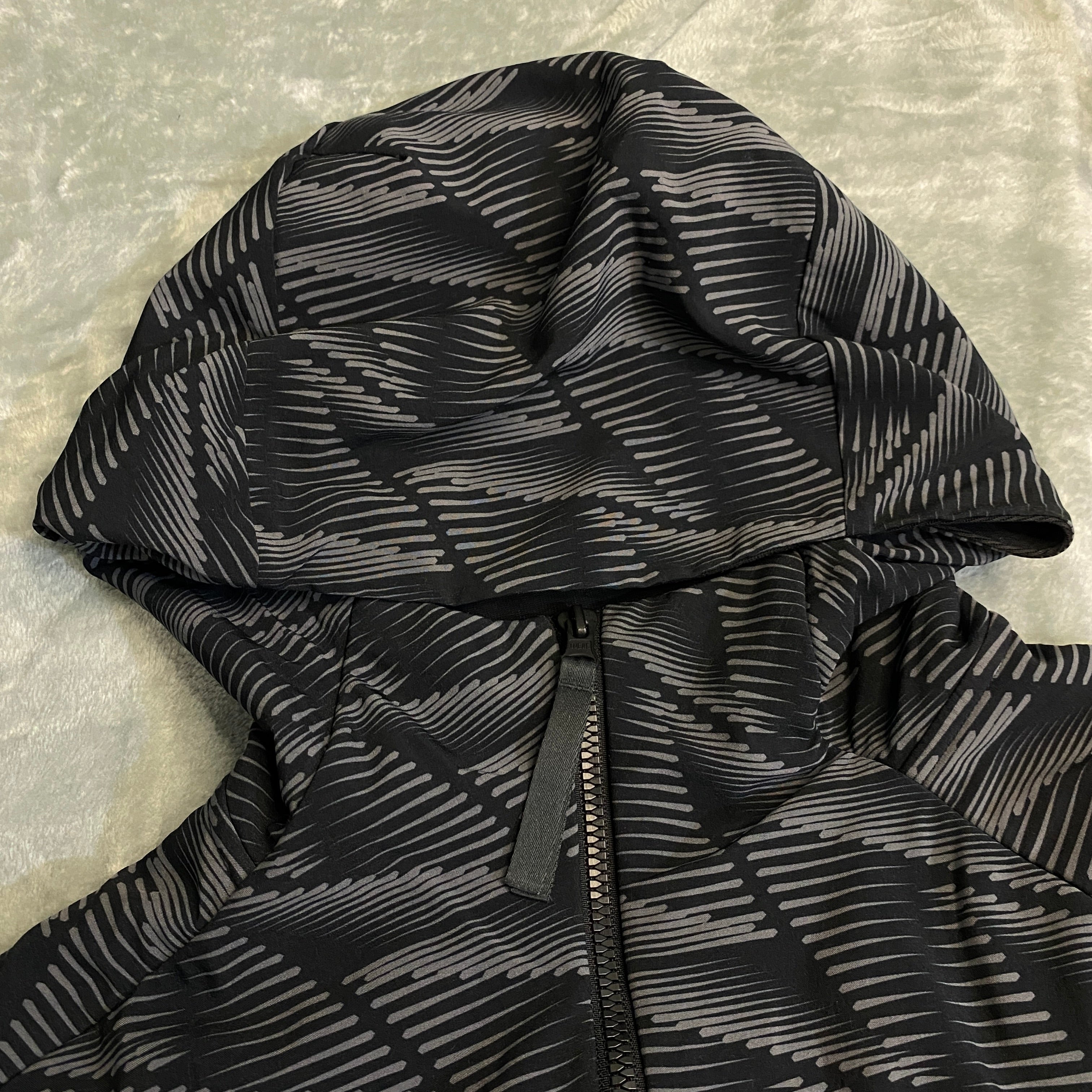 CHAQUETA ADIDAS NEGRO/GRIS OSCURO TALLA S