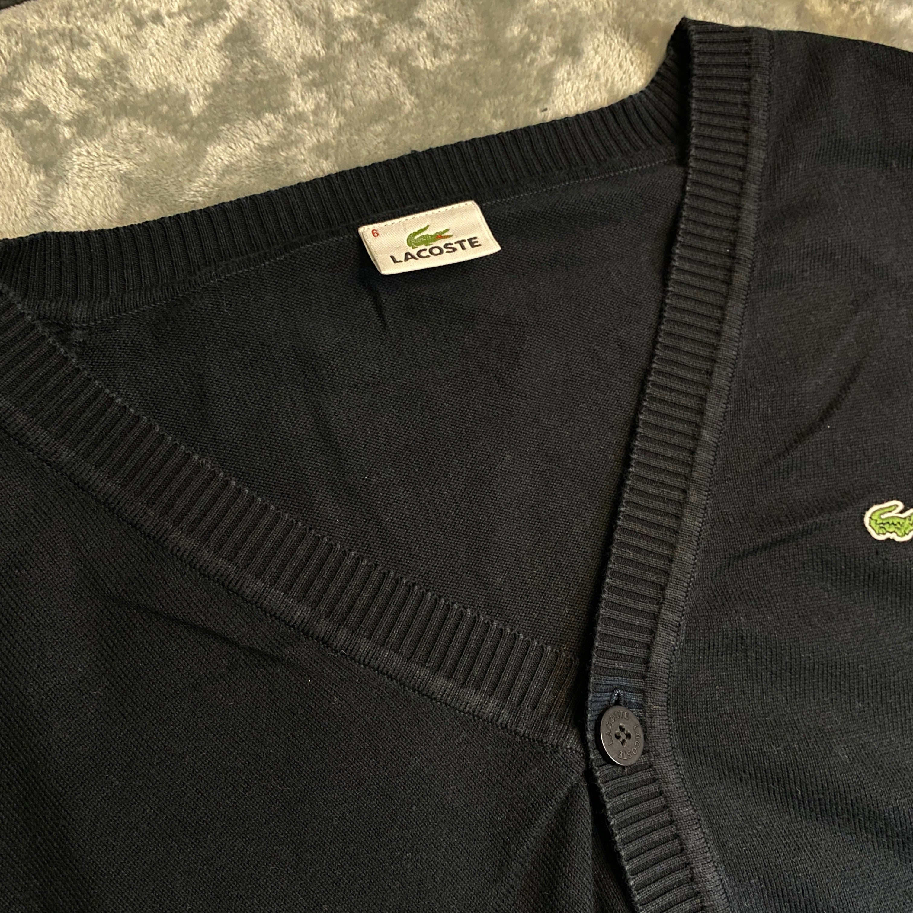 CARDIGAN LACOSTE NEGRO TALLA M