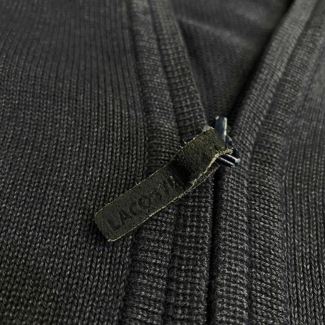 JERSEY LACOSTE NEGRO CLARO TALLA M