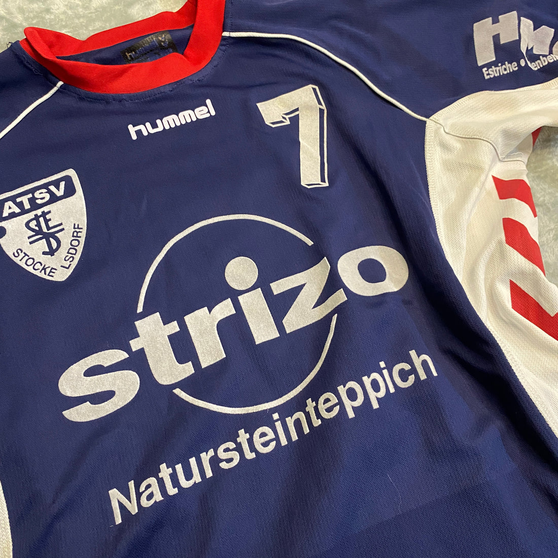 CAMISETA HUMMEL ATSV STOCKE LSDORF 7 AZUL MARINO TALLA XL