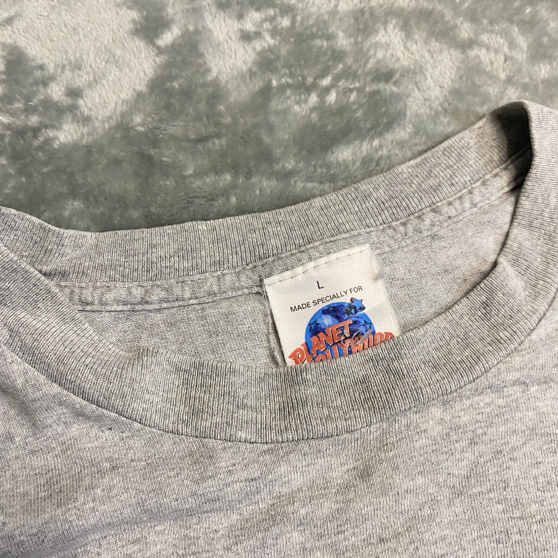 CAMISETA PLANET HOLLYWOOD LOGO GRIS MELANGE TALLA L
