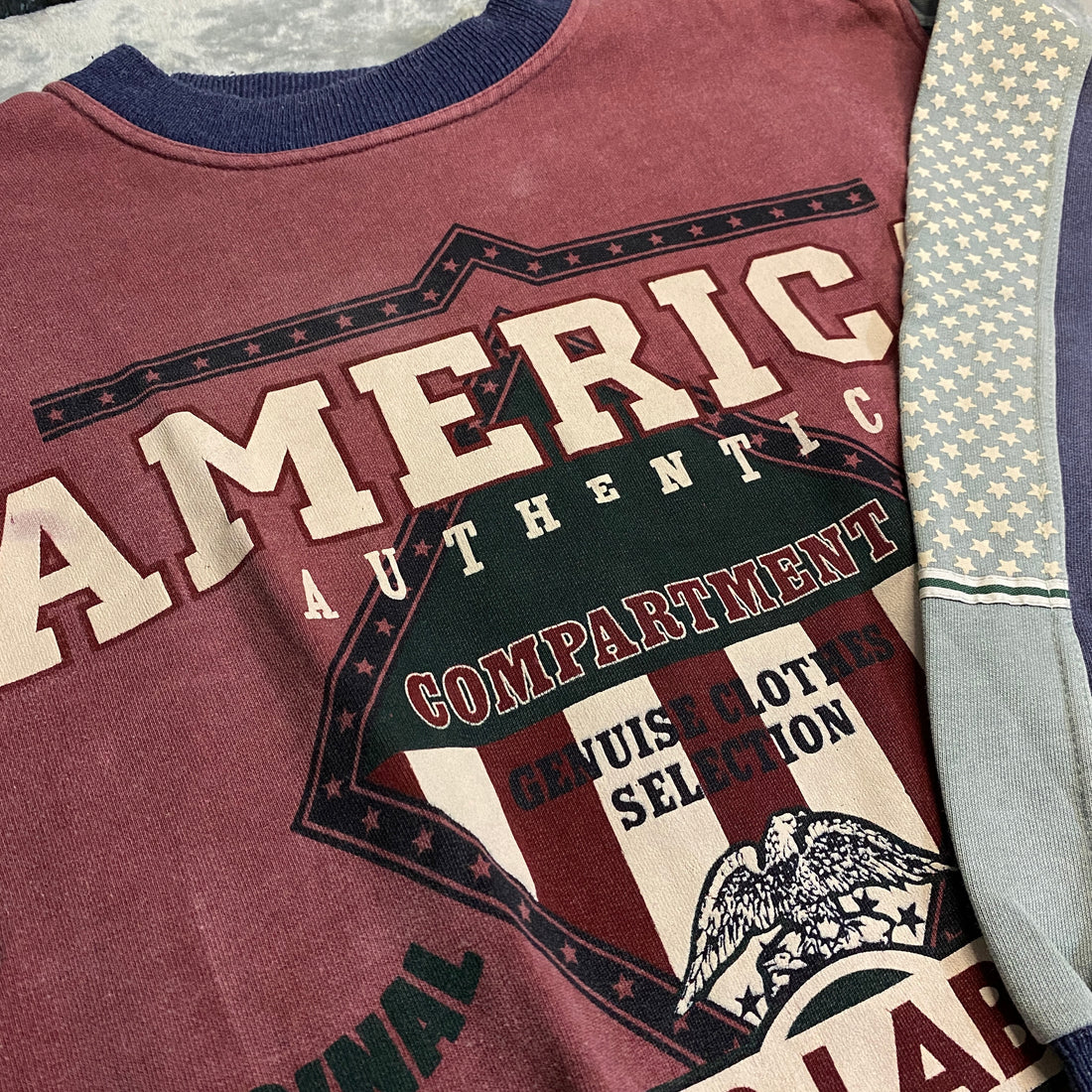 SUDADERA JUMPER AMERICA AUTHENTIC COMPARTMENT ROJO VINO TALLA M