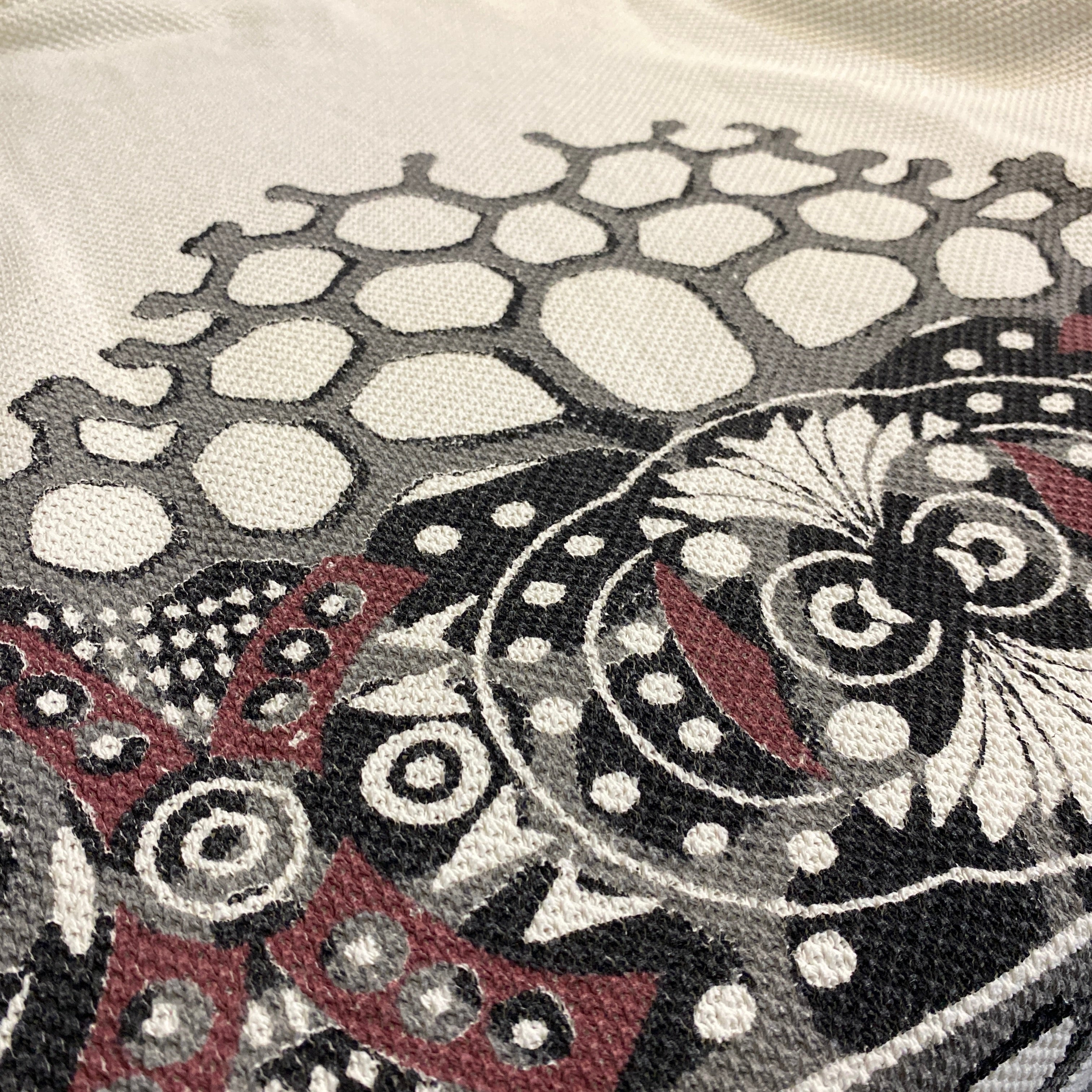 JERSEY JAGUAR LIFE WEAR MANDALA TURTLE NECK BEIGE TALLA L