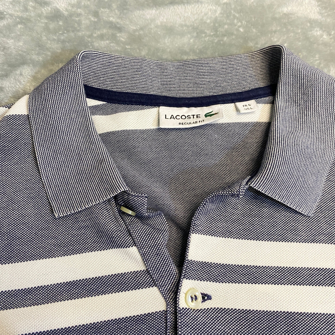 LACOSTE POLO RAYAS GRIS-AZUL BLANCO TALLA L