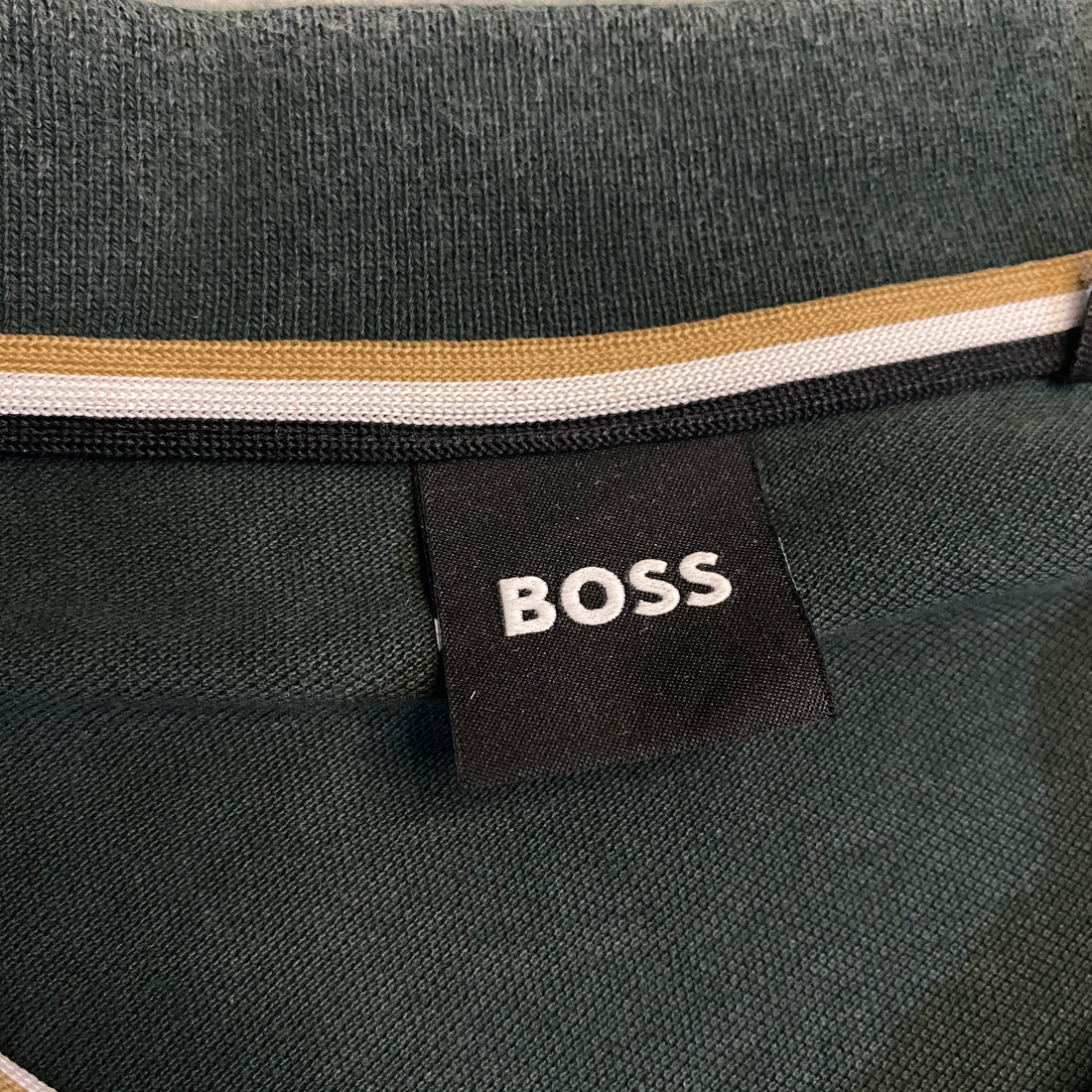 POLO BOSS VERDE OSCURO TALLA L