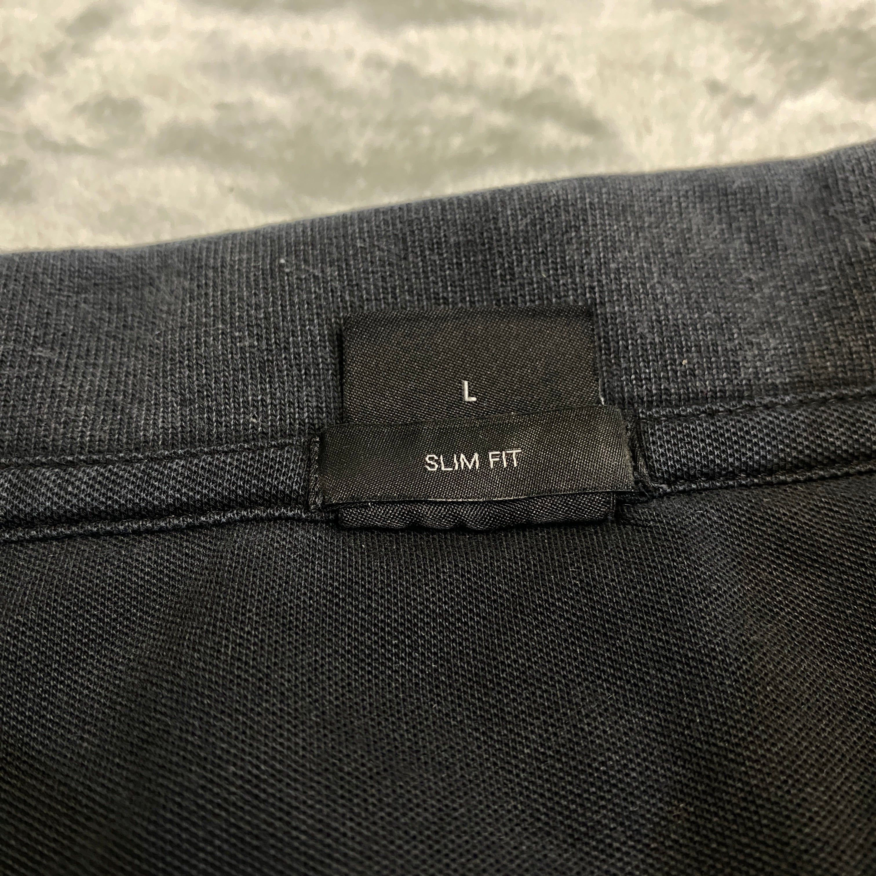 POLO BOSS NEGRO CON RAYAS TALLA L