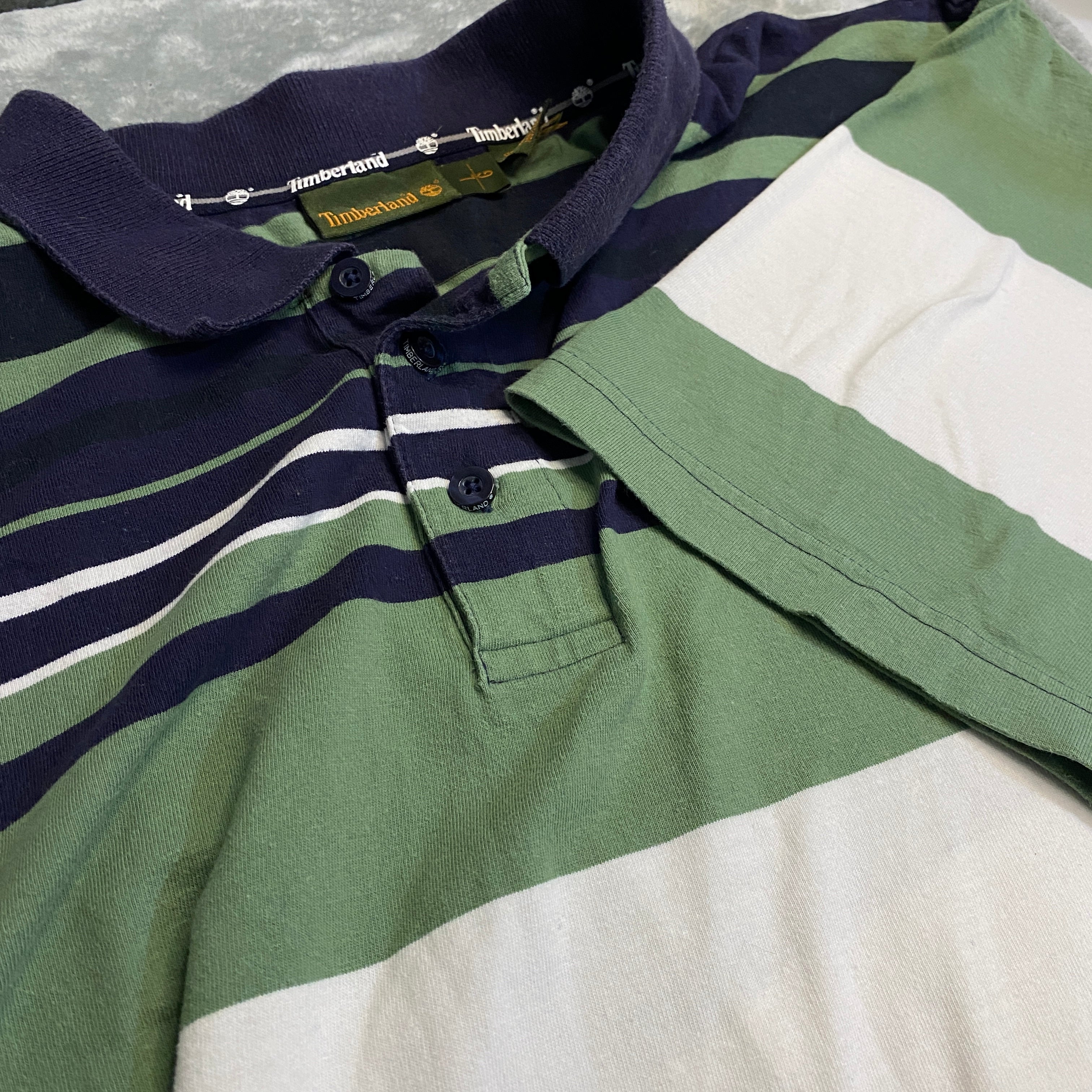 POLO TIMBERLAN VERDE BLANCO Y AZUL MARINO TALLA L
