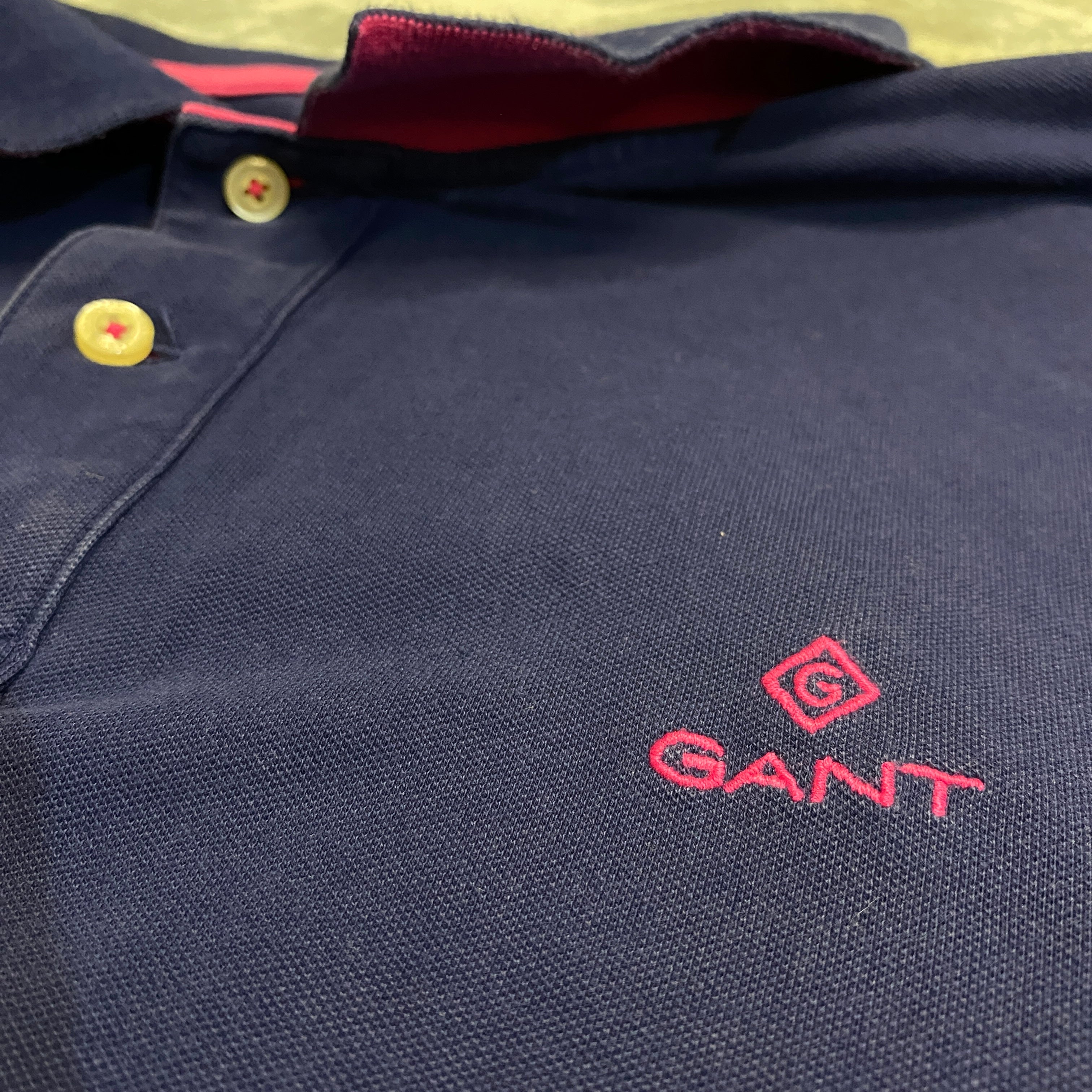 POLO GANT AZUL MARINO Y ROSA TALLA XL