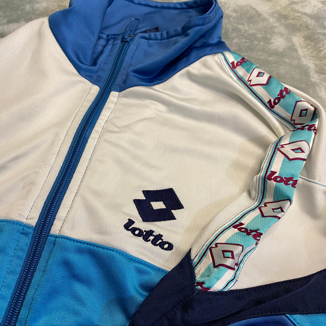 CHAQUETA TRACK LOTTO AZUL Y BLANCO TALLA M