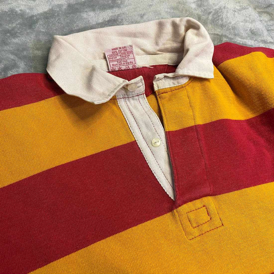 POLO PEVERIL AMARILLO MOSTAZA & ROJO TALLA L