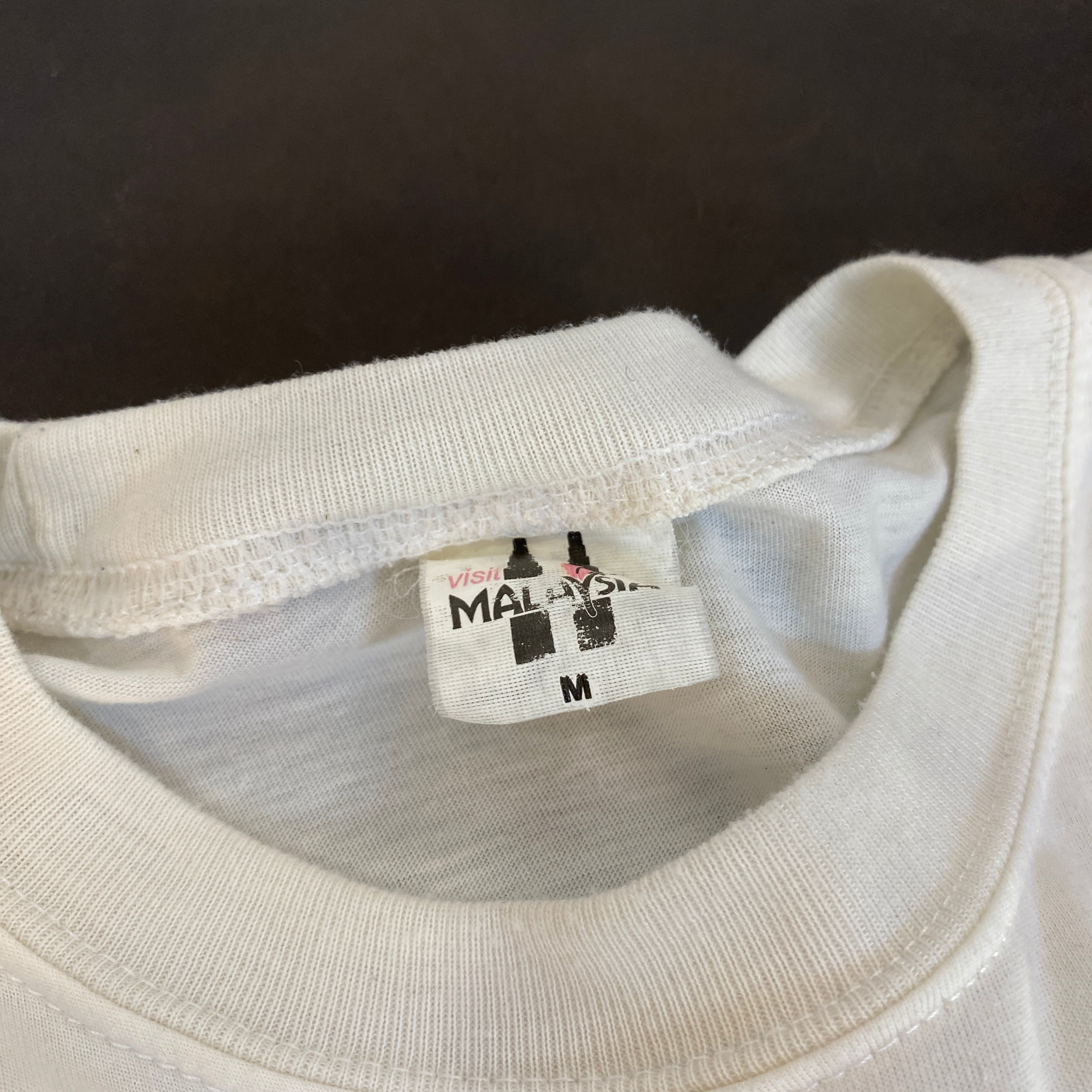 Camiseta Vintage "Visit Malaysia" Kuala Lumpur