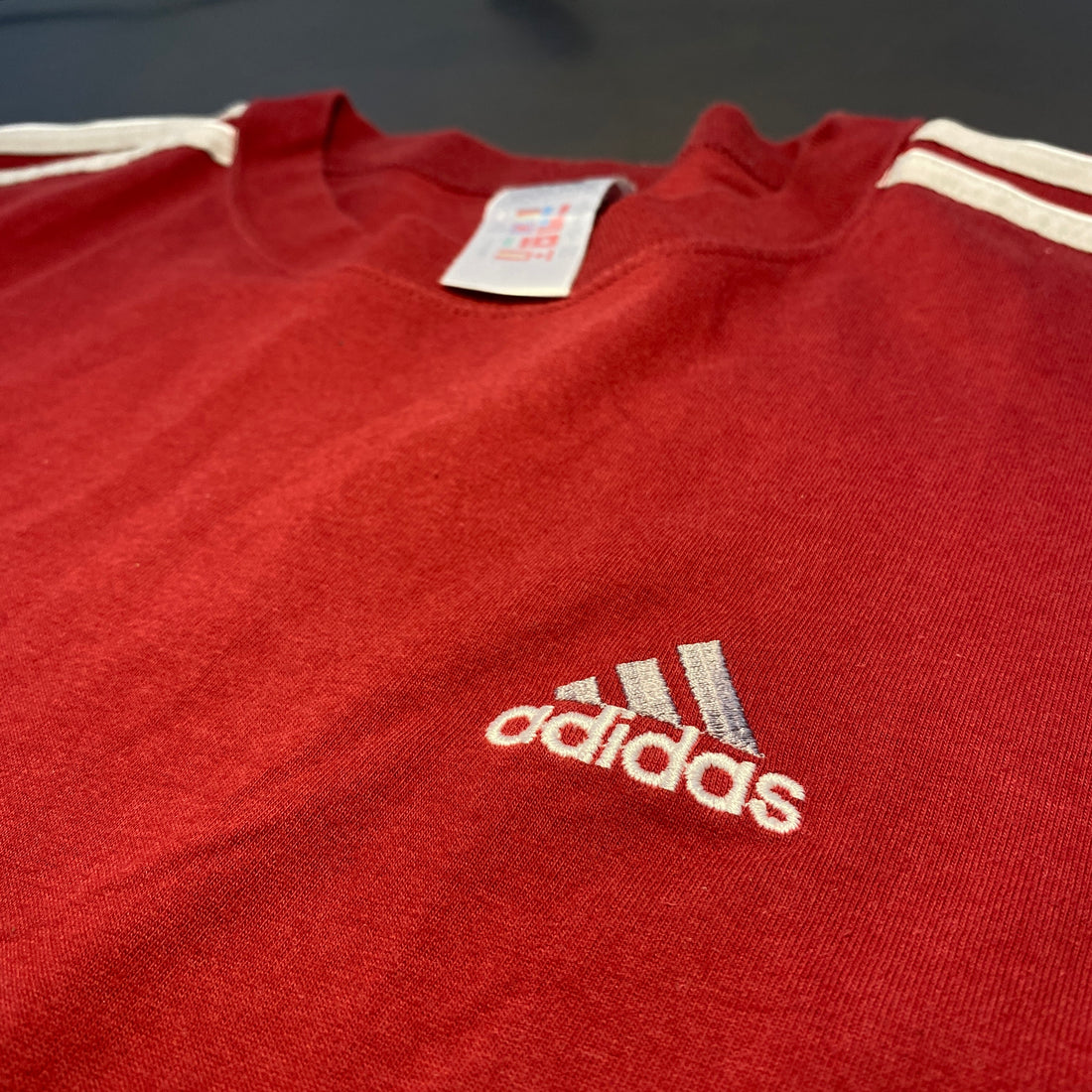Camiseta Adidas Originals "Athletic 03" Graphic