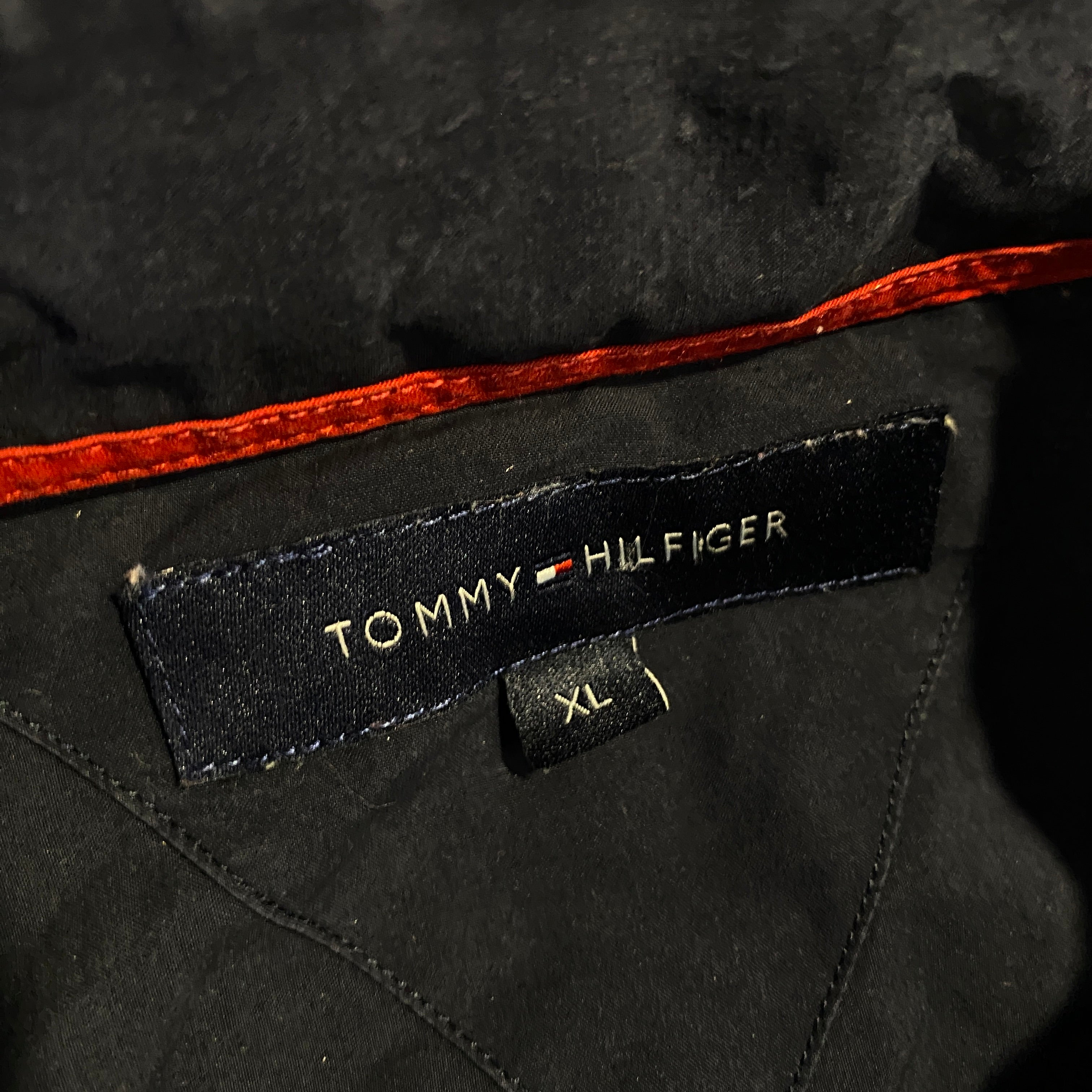 Camisa Tommy Hilfiger azul marino - etiqueta