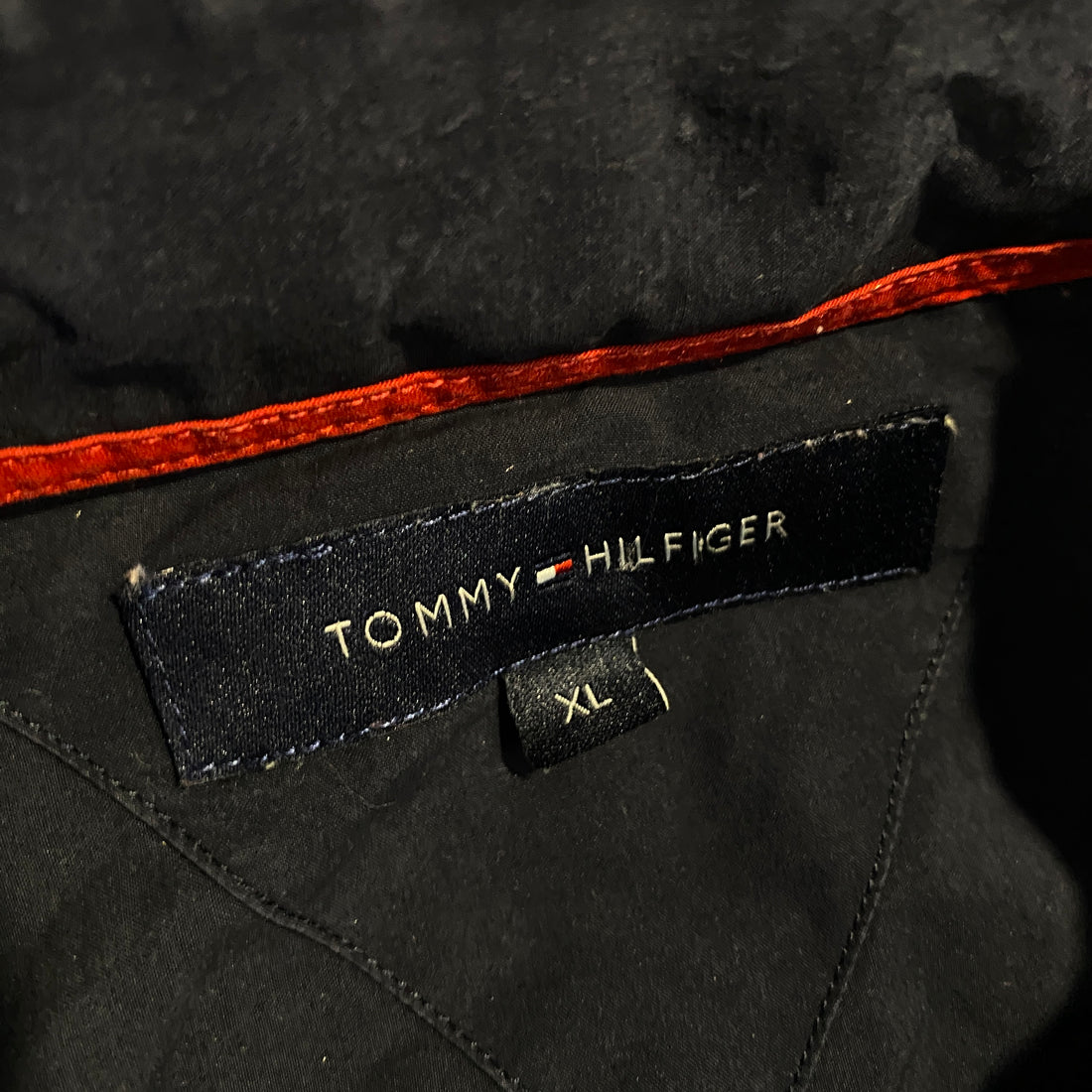Camisa Tommy Hilfiger azul marino - etiqueta
