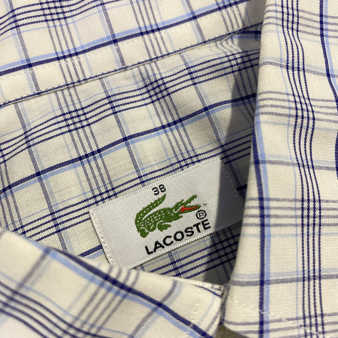 Camisa Lacoste cuadros lila manga corta - etiqueta